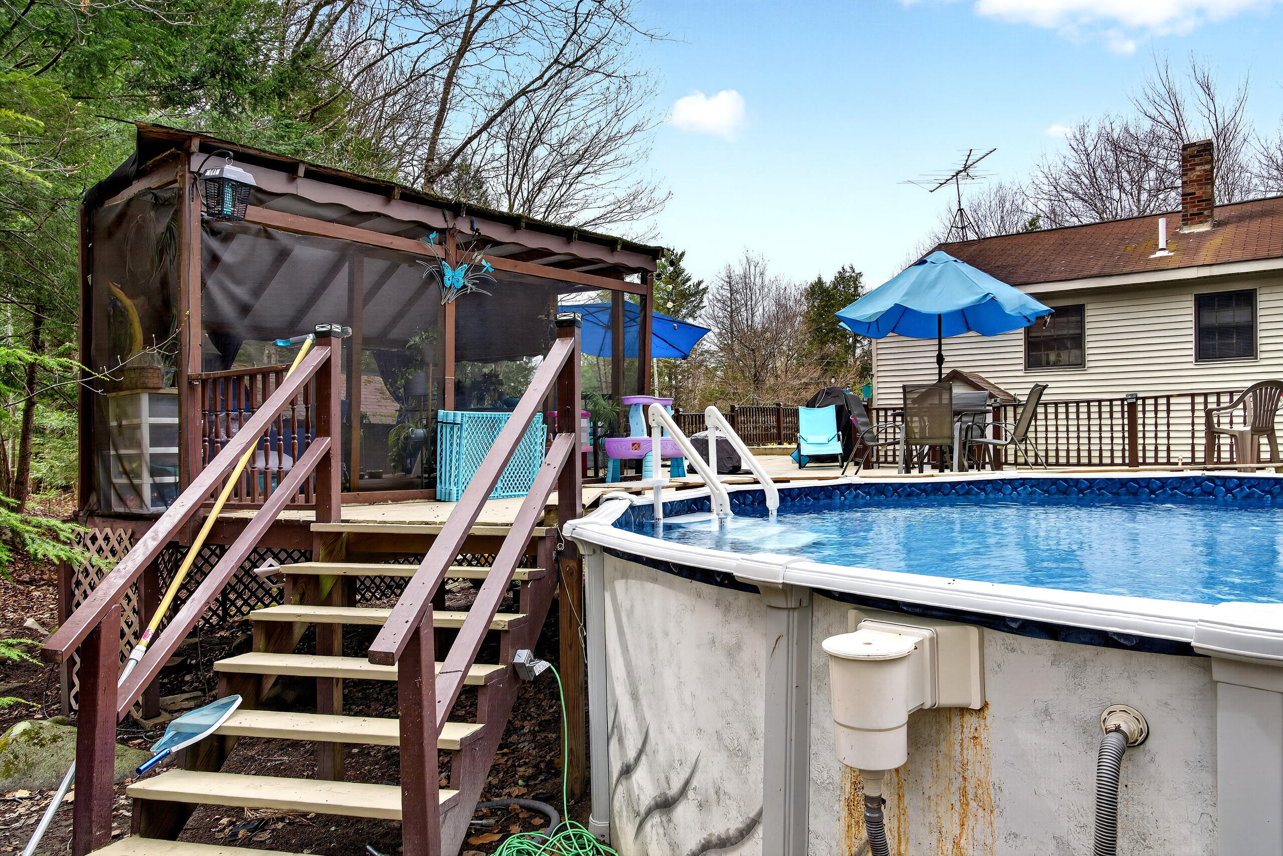 main property photo 31