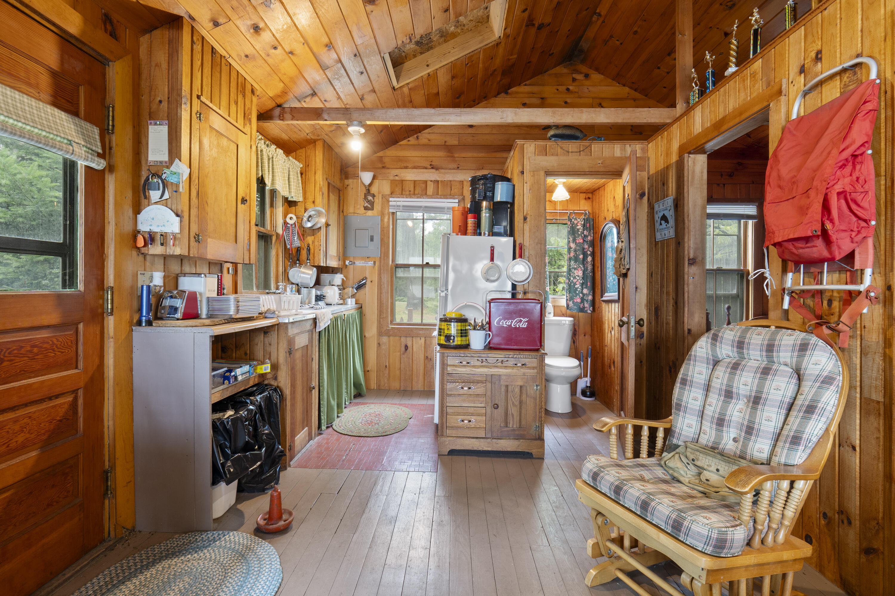 main property photo 11