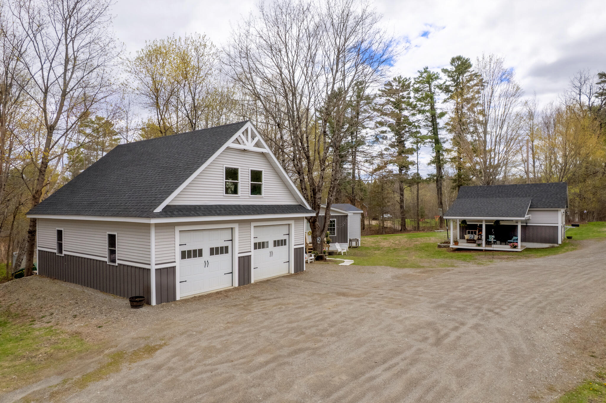 main property photo 44