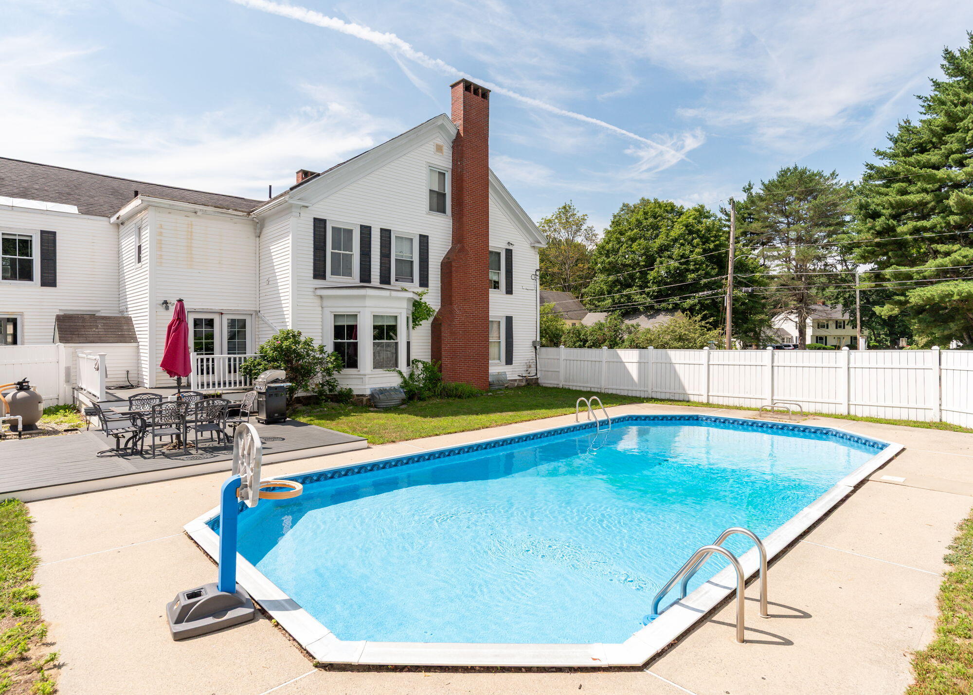 main property photo 76