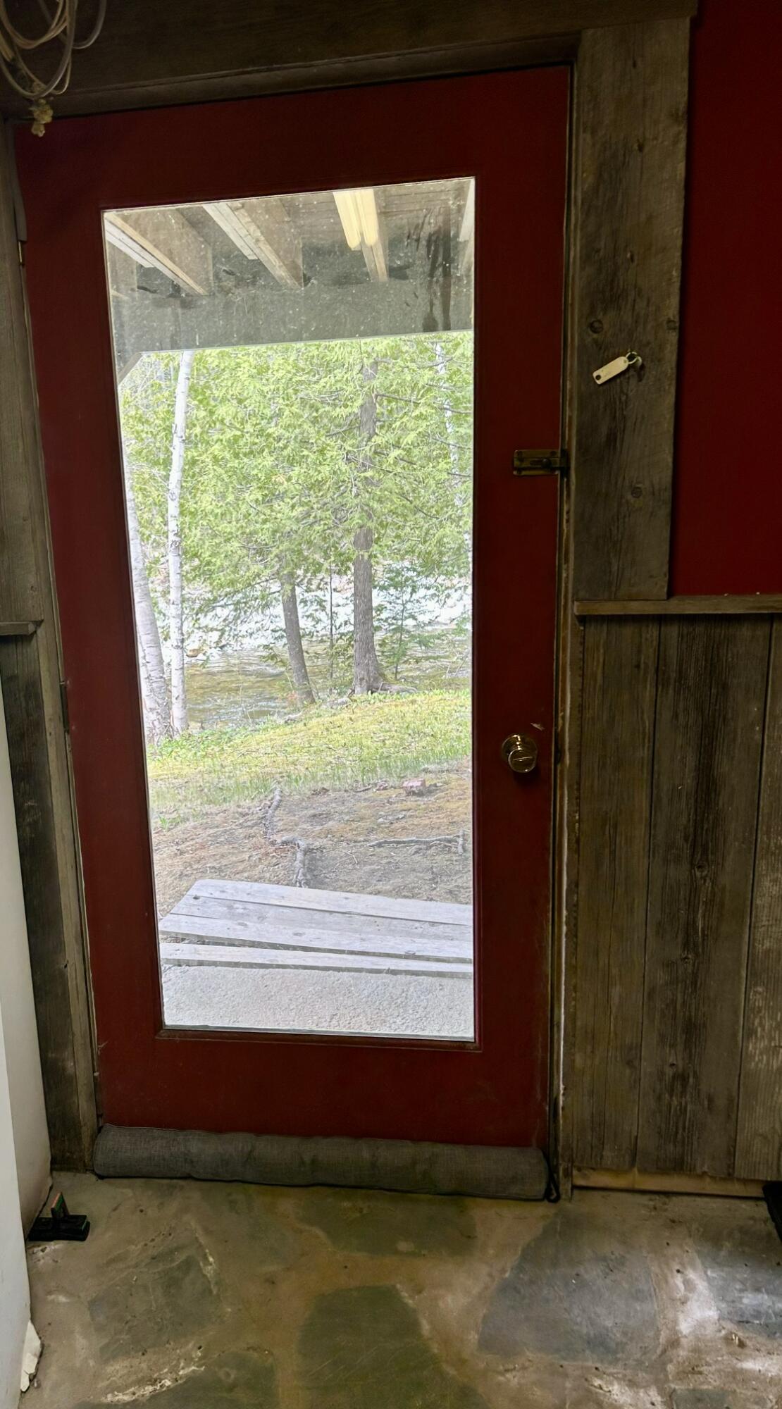 main property photo 25