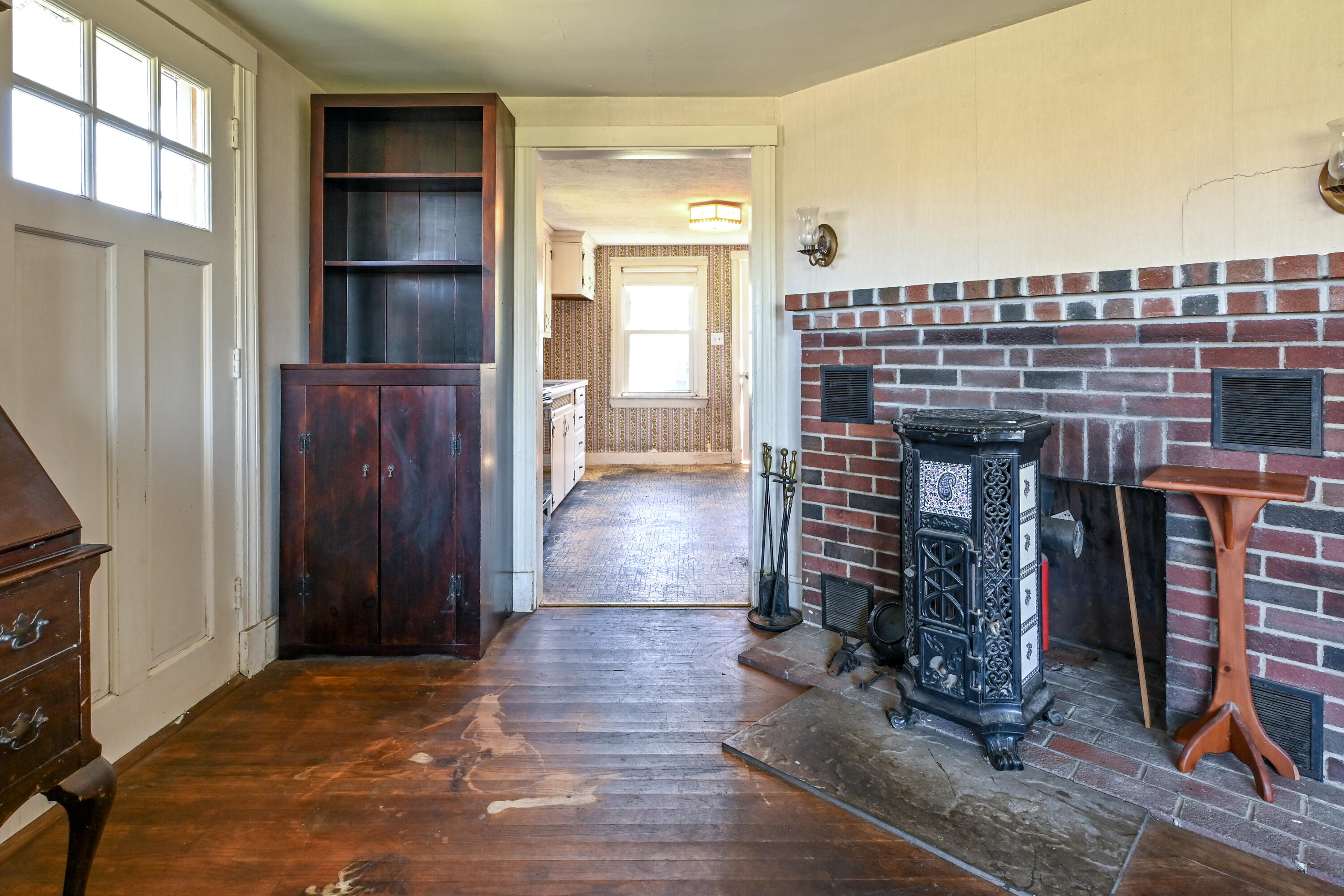 main property photo 12