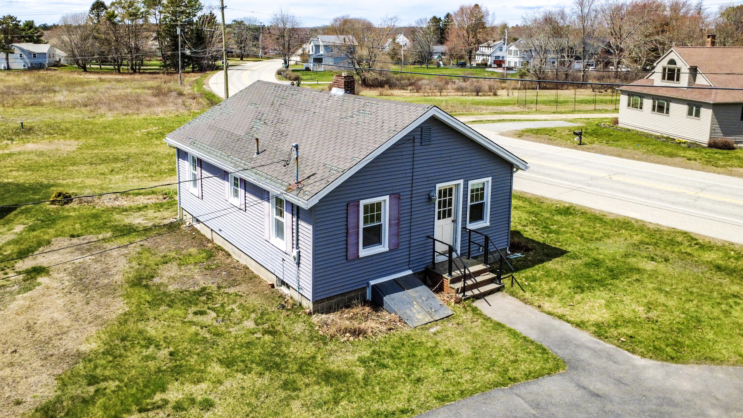 main property photo 23