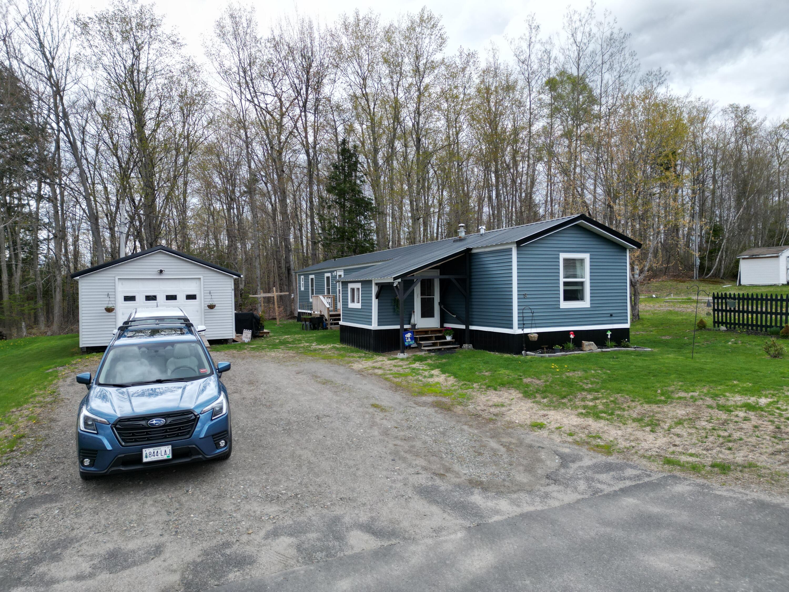main property photo 23