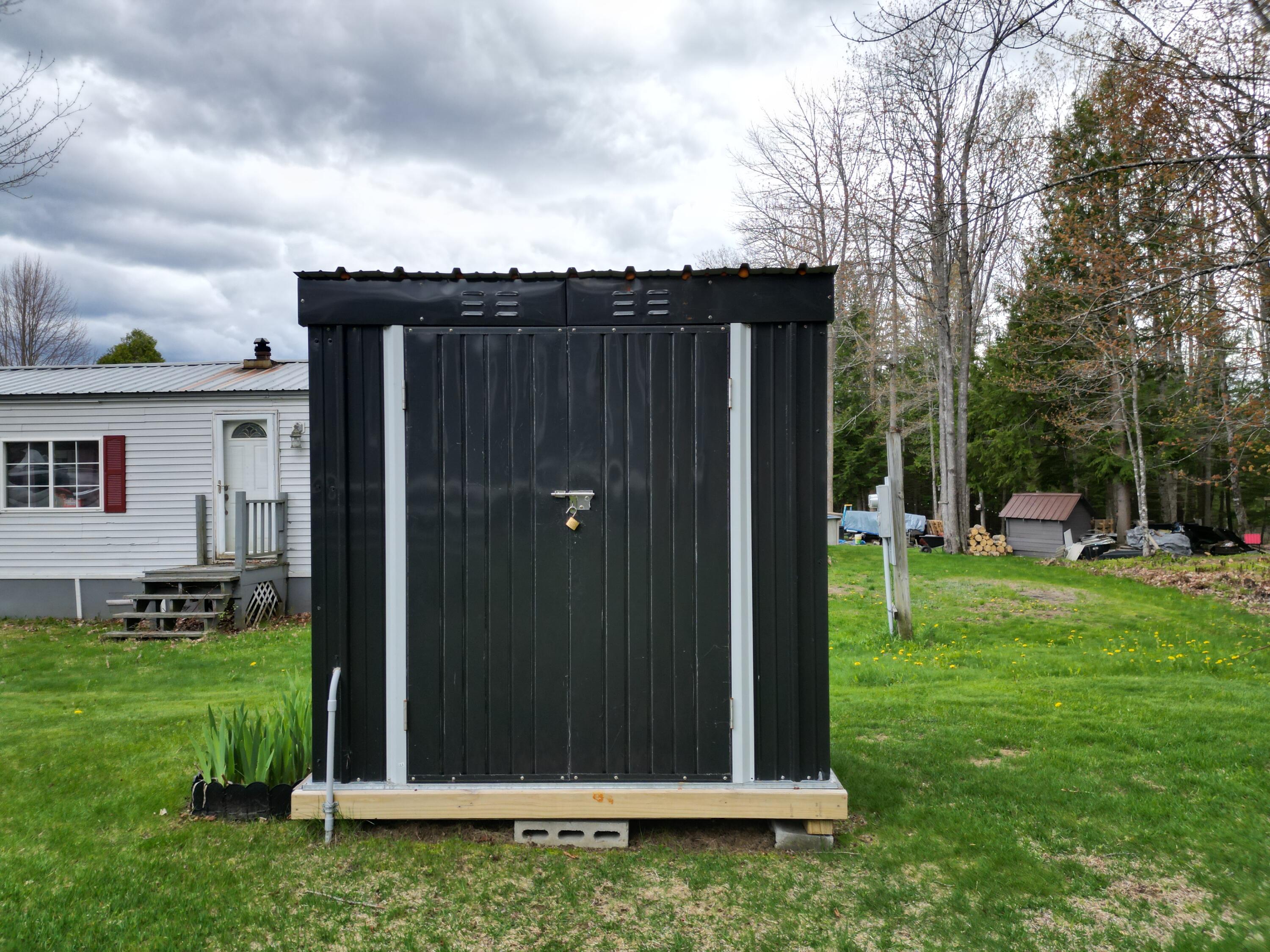 main property photo 25
