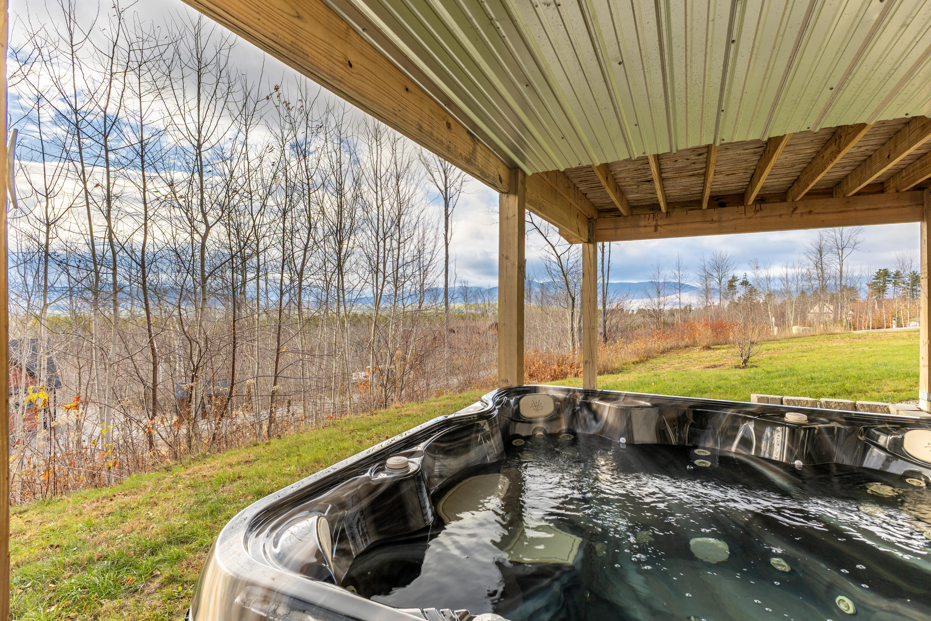 main property photo 27