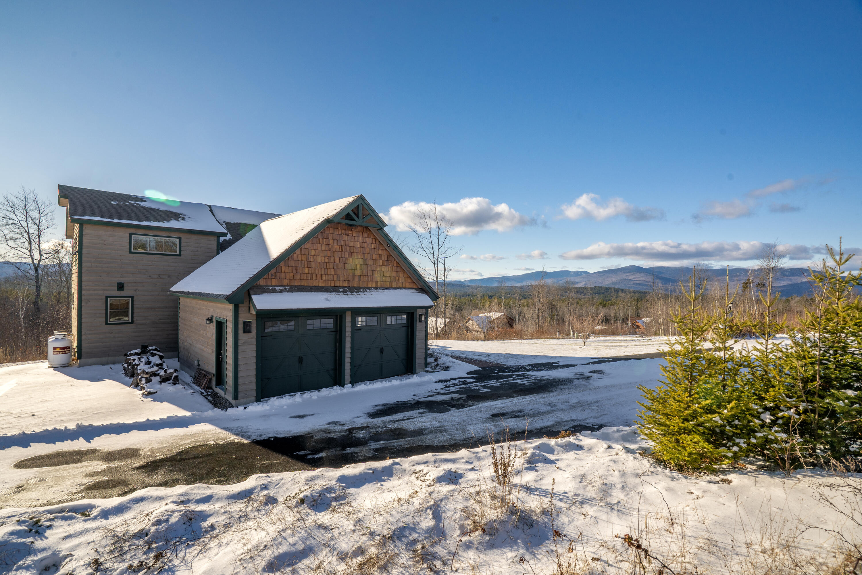 main property photo 81