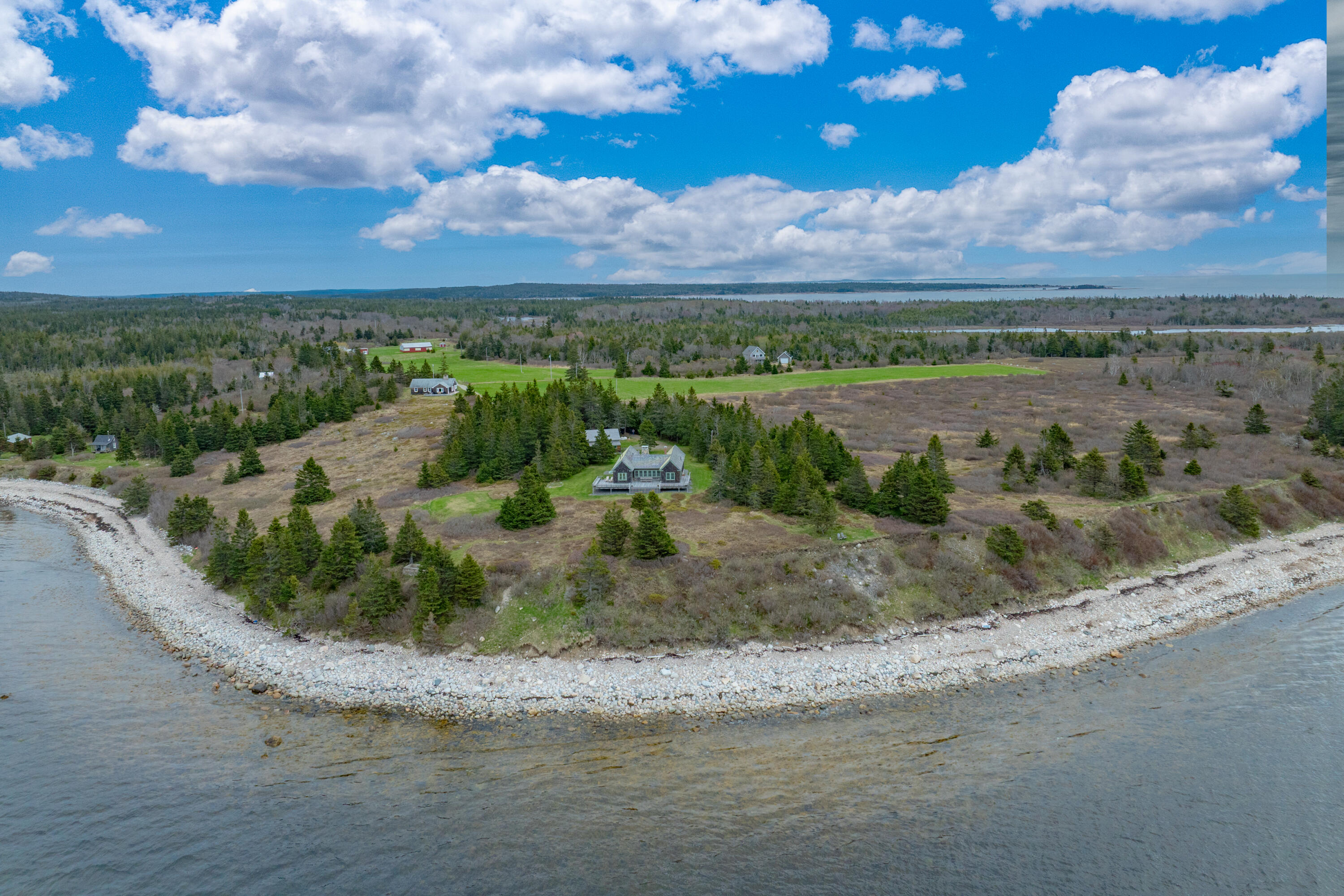 main property photo 90