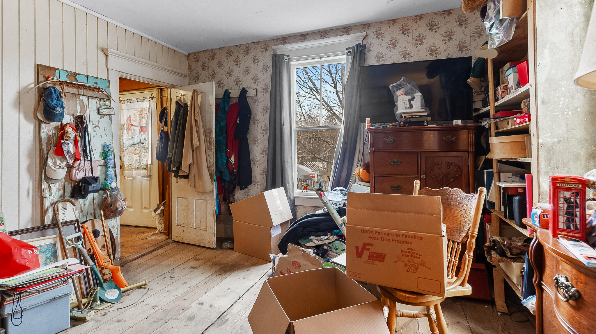 main property photo 15