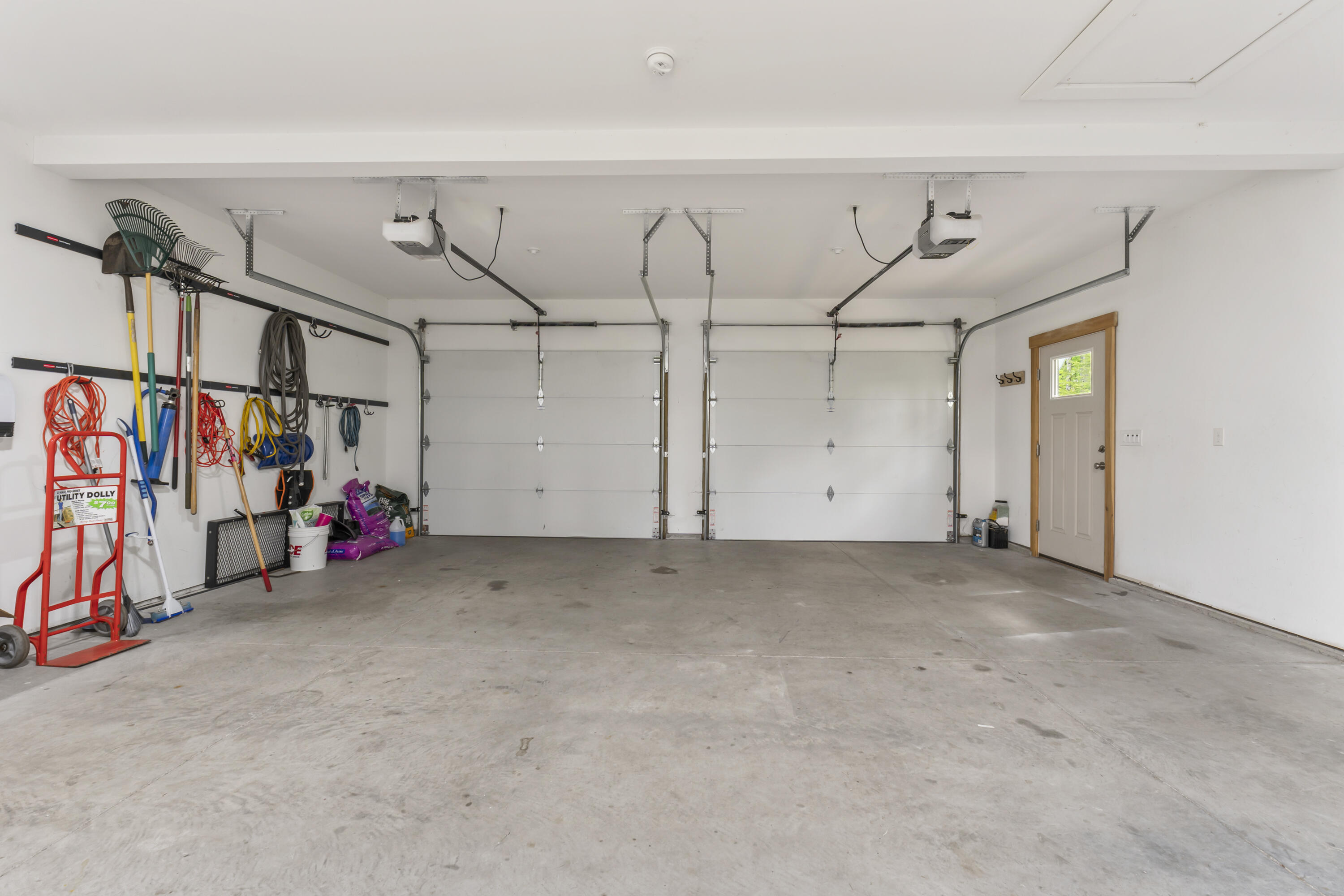 main property photo 51