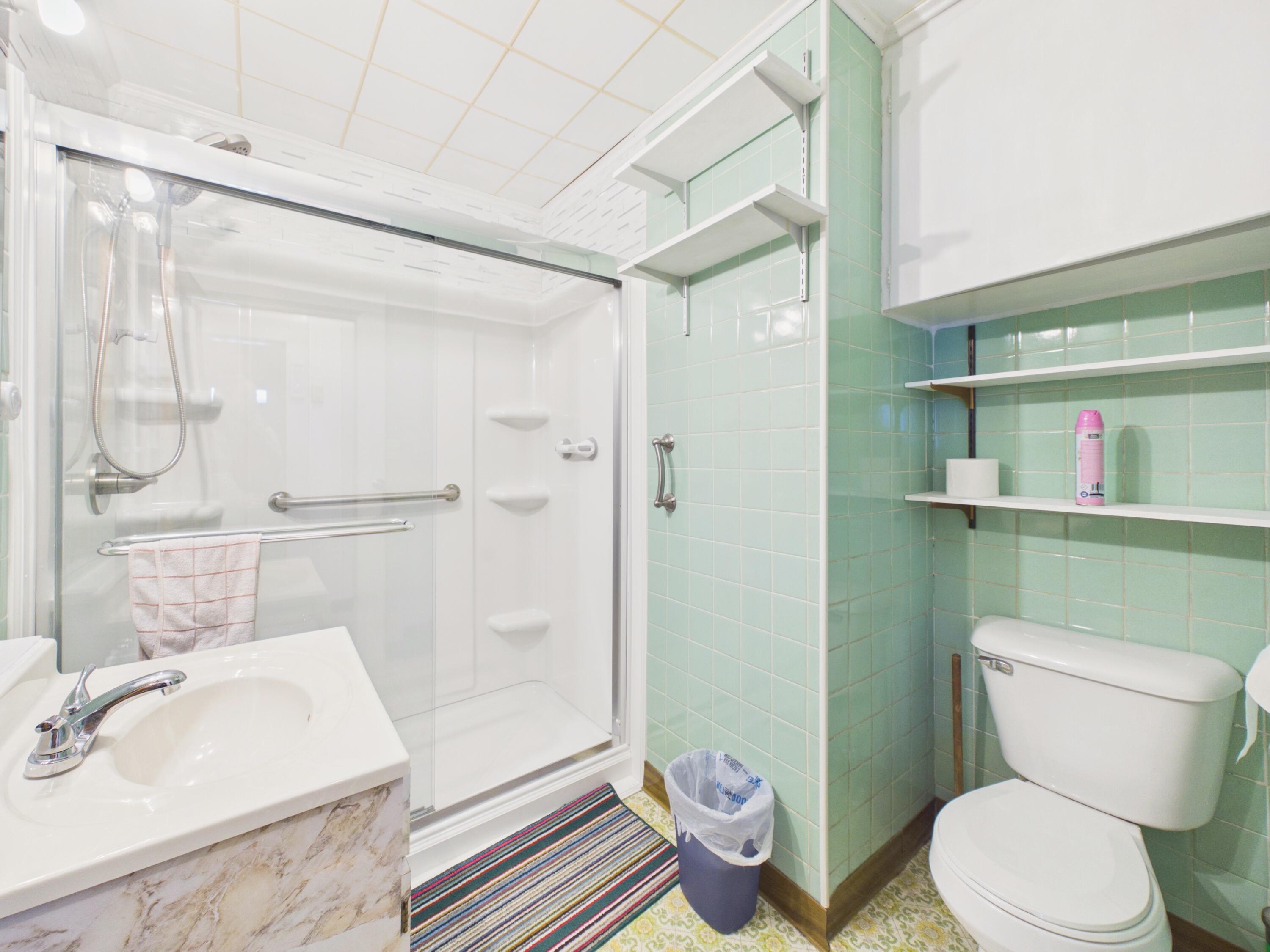 main property photo 19