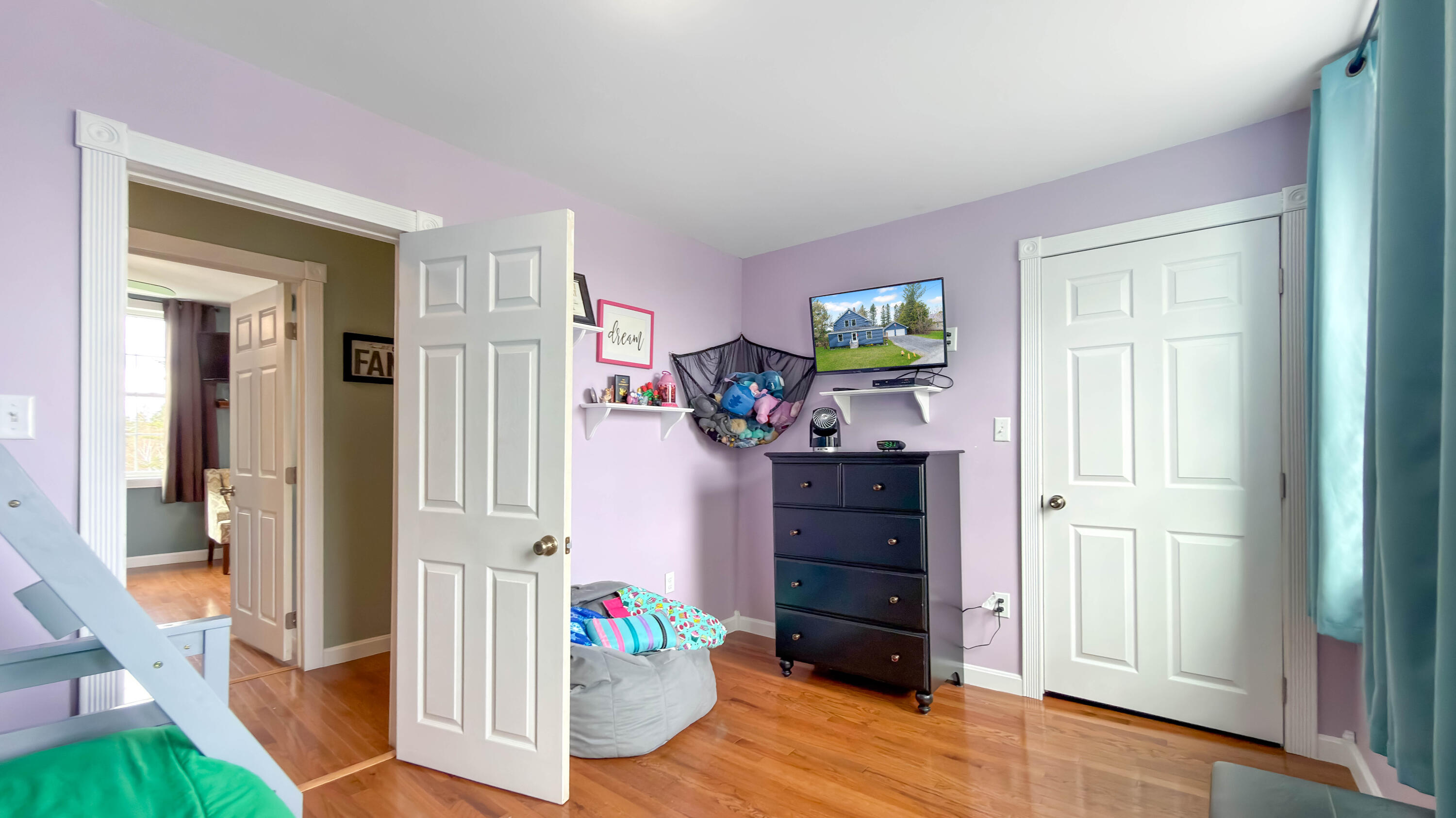 main property photo 43