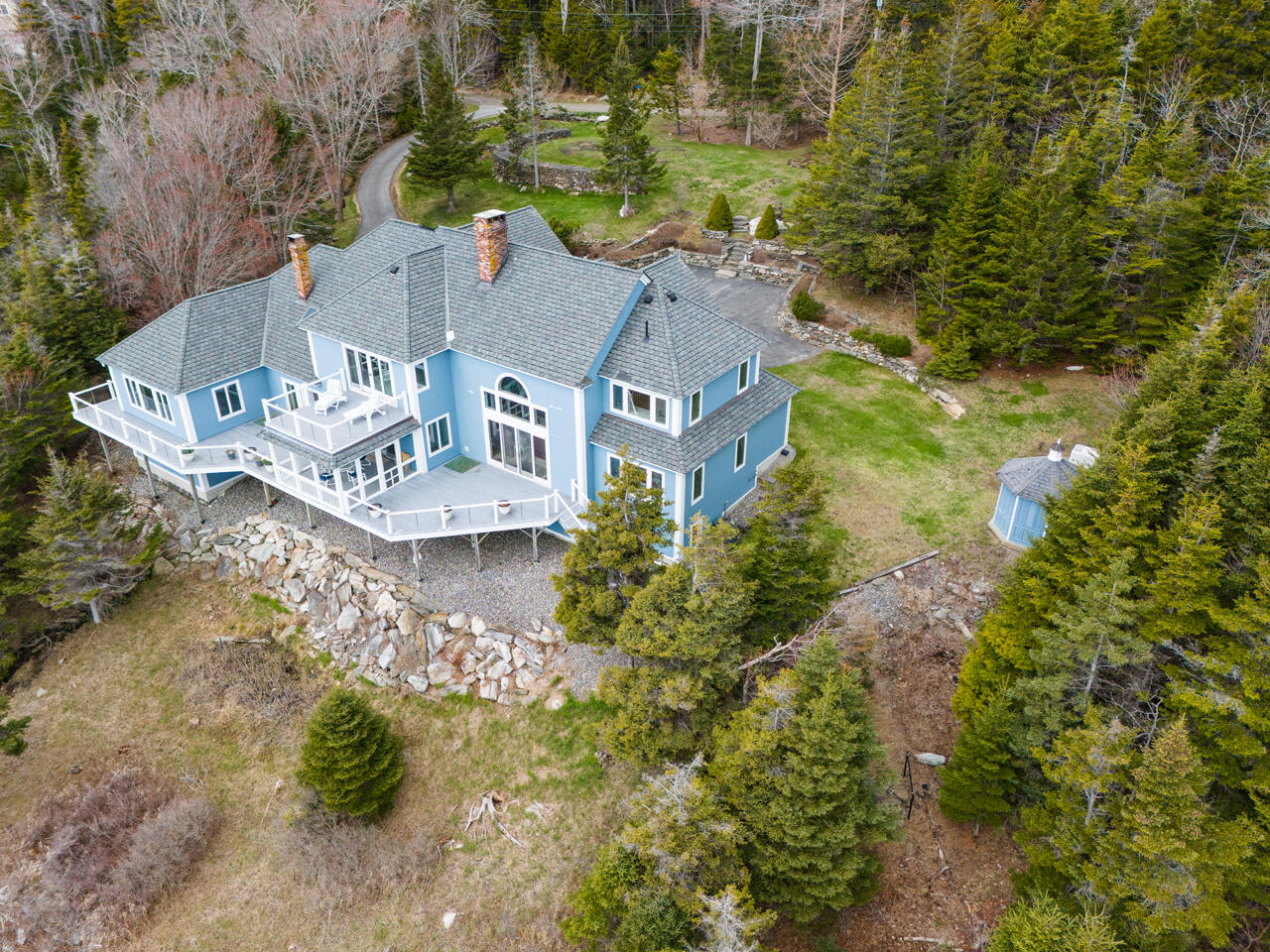 main property photo 4