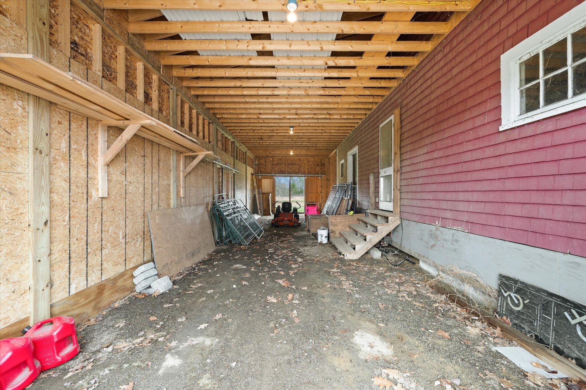 main property photo 48
