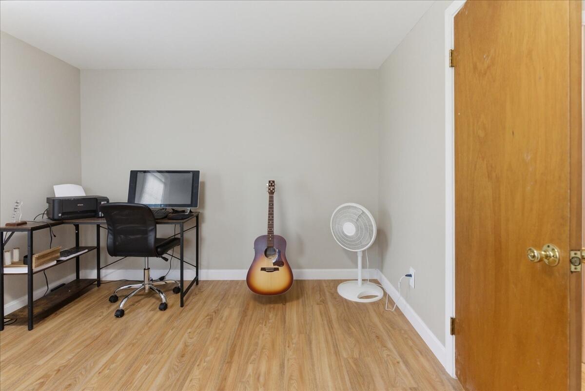 main property photo 59