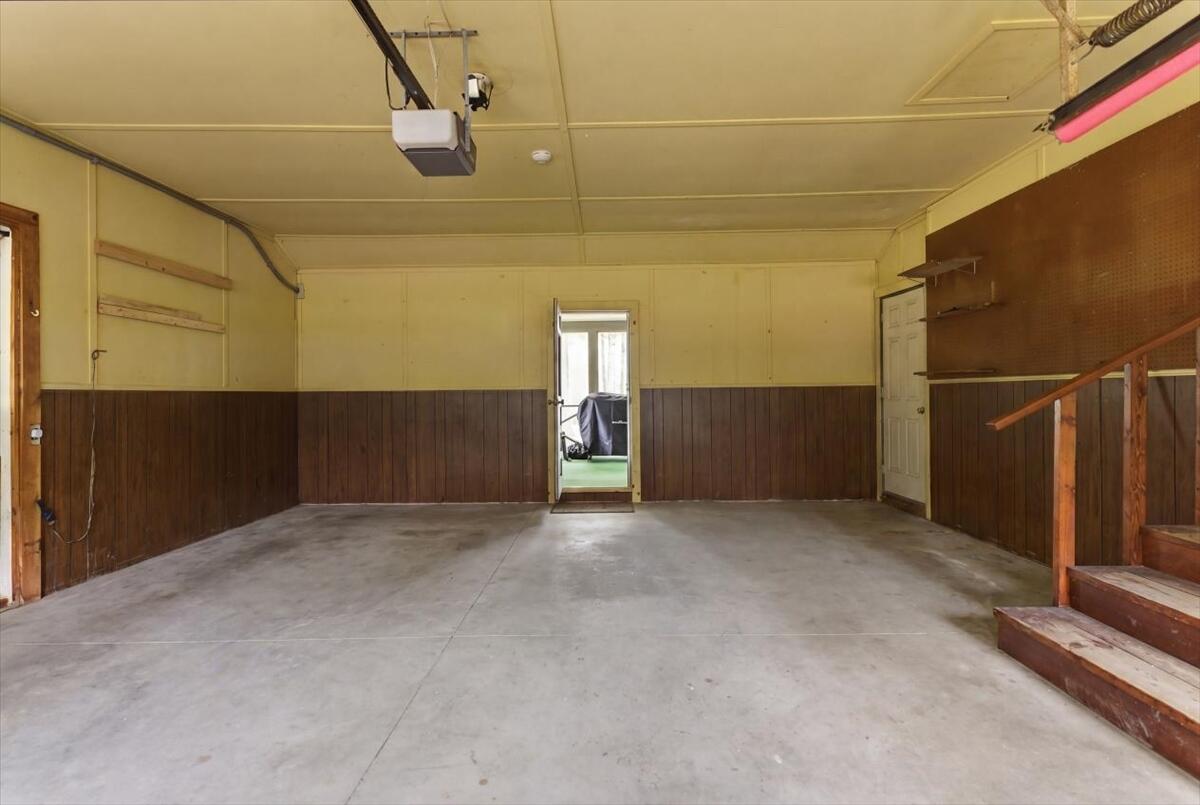 main property photo 70
