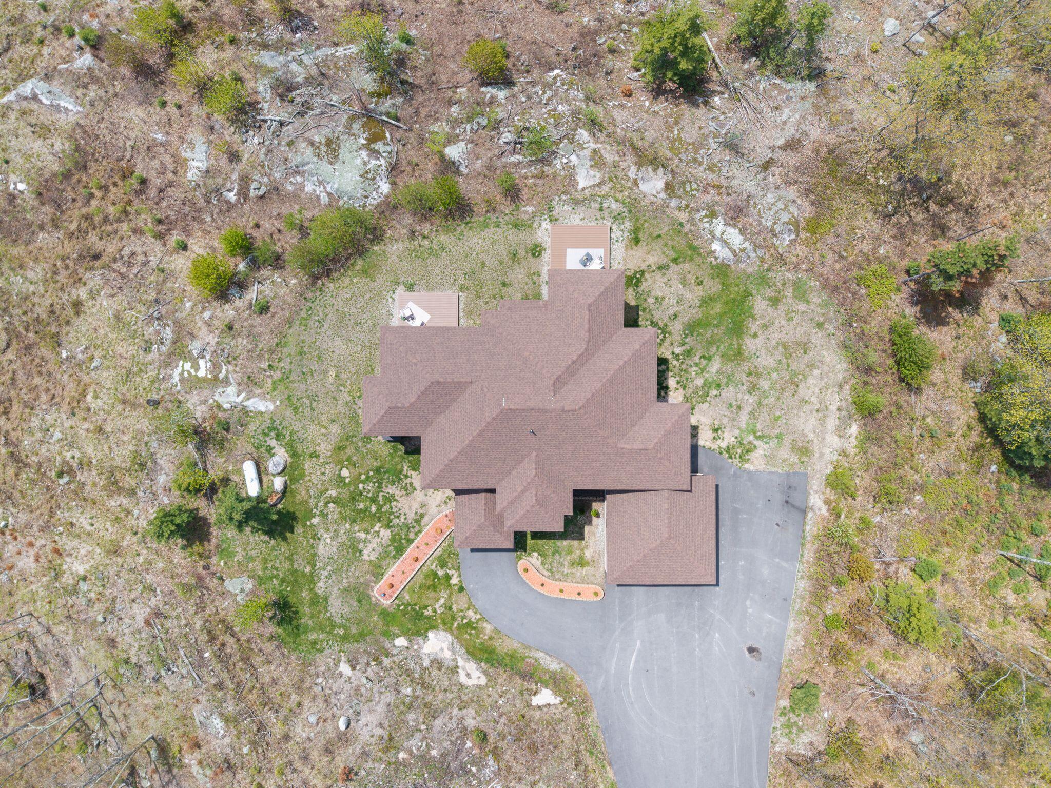 main property photo 78