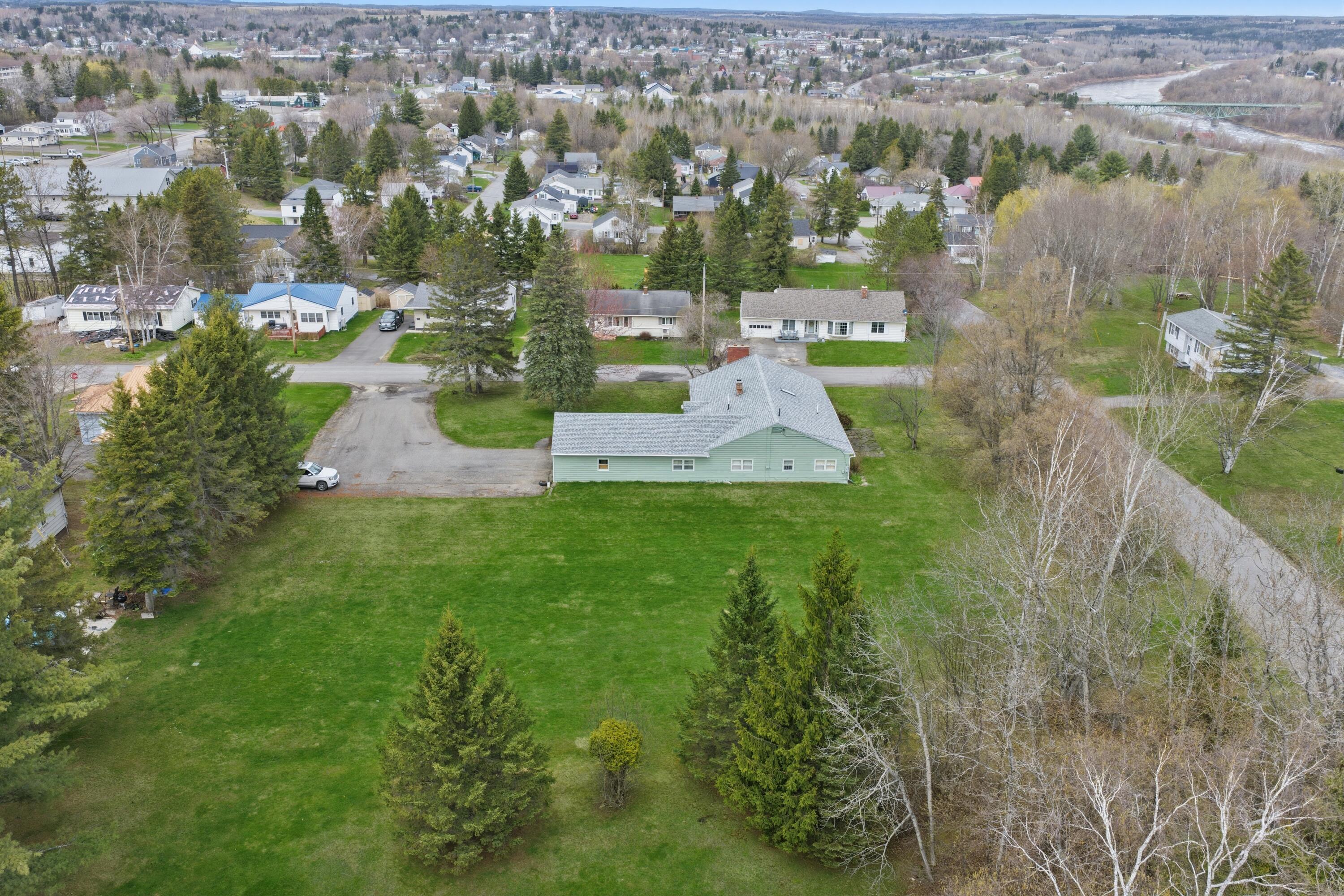 main property photo 8