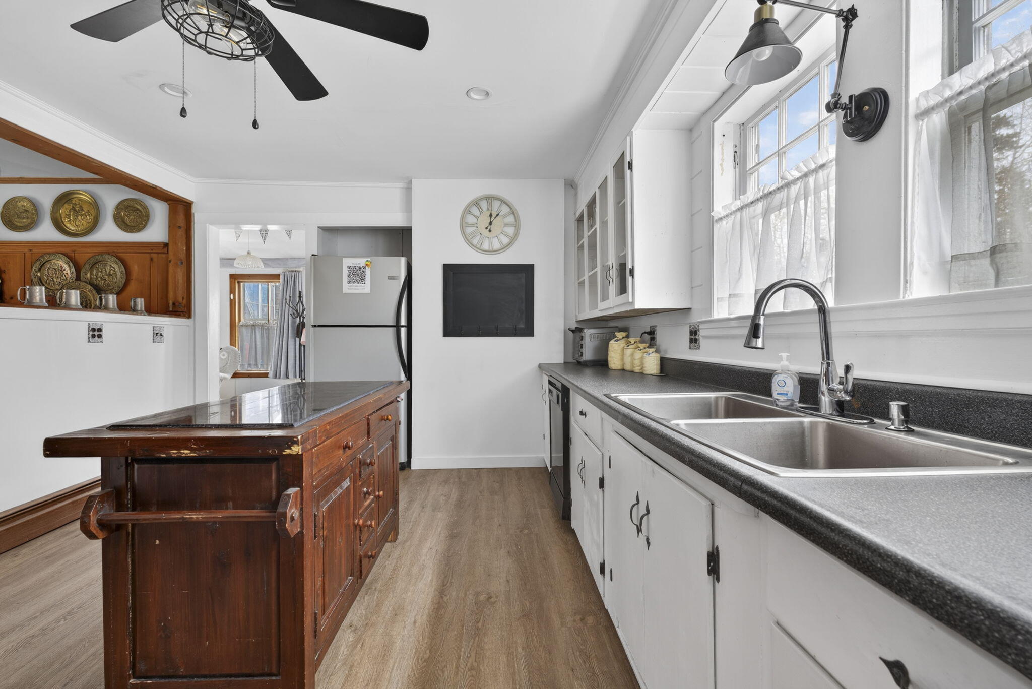 main property photo 15