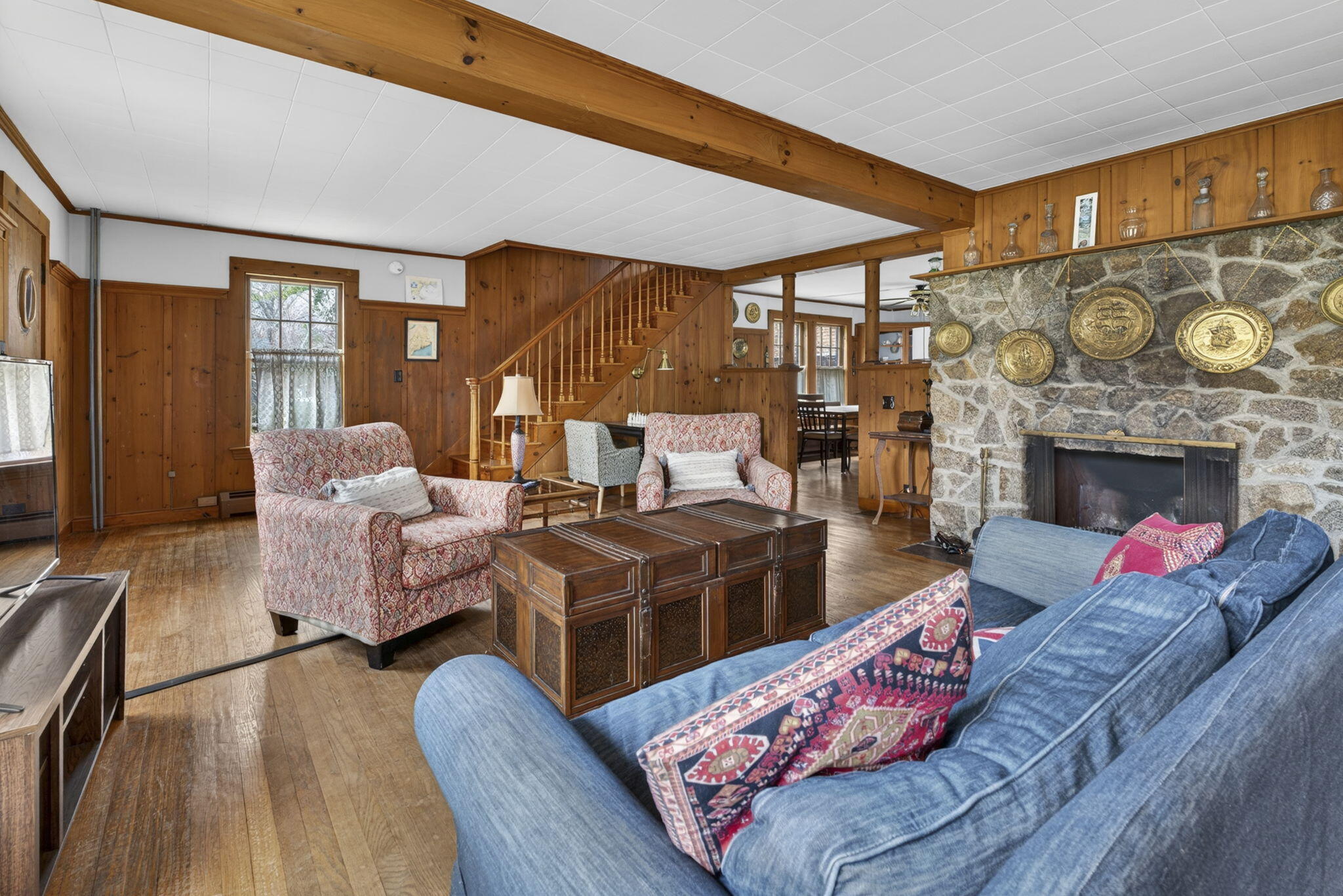 main property photo 27
