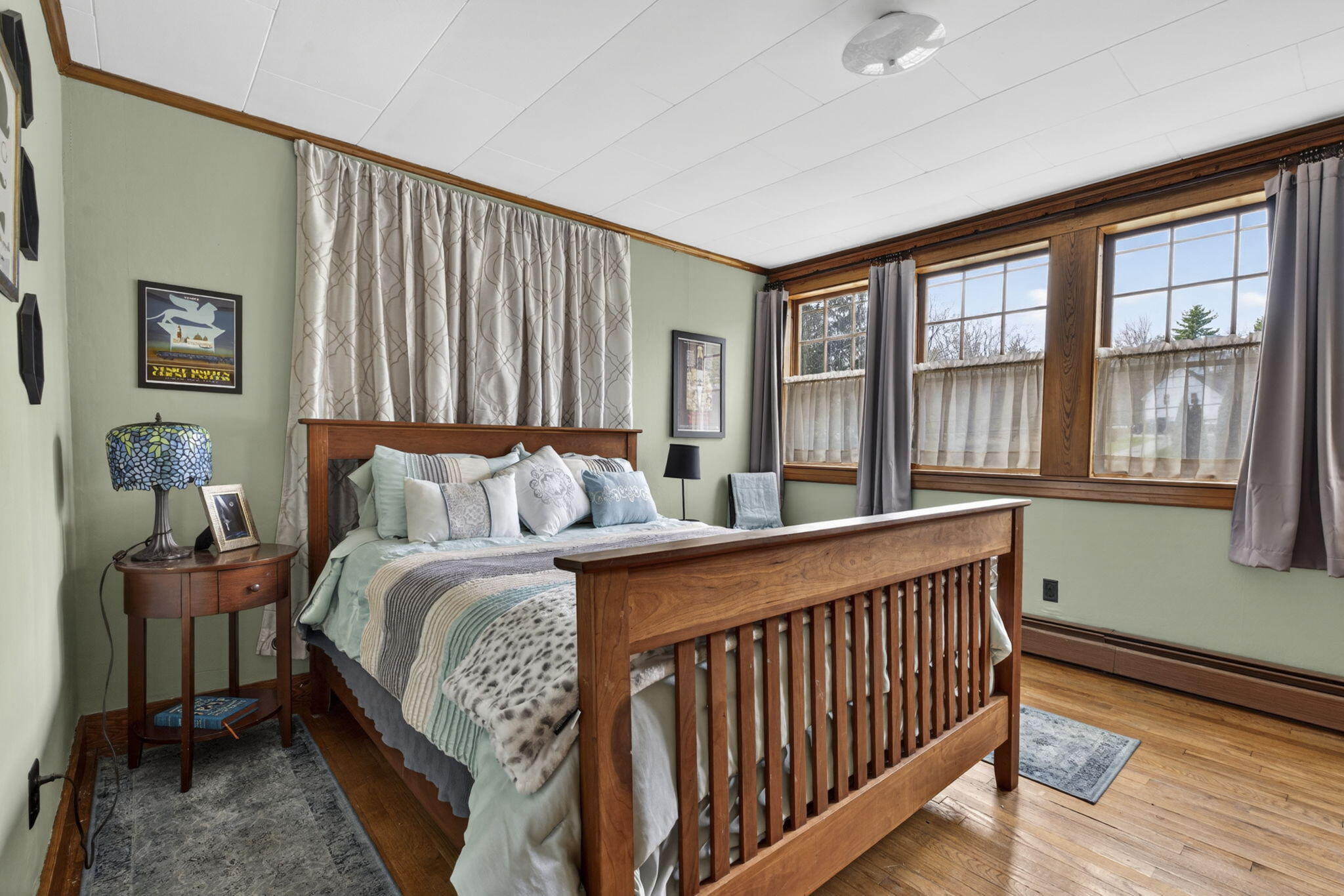 main property photo 36