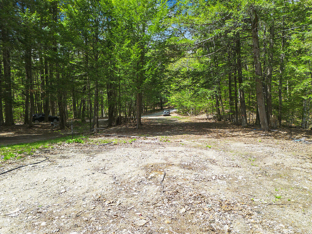 main property photo 9