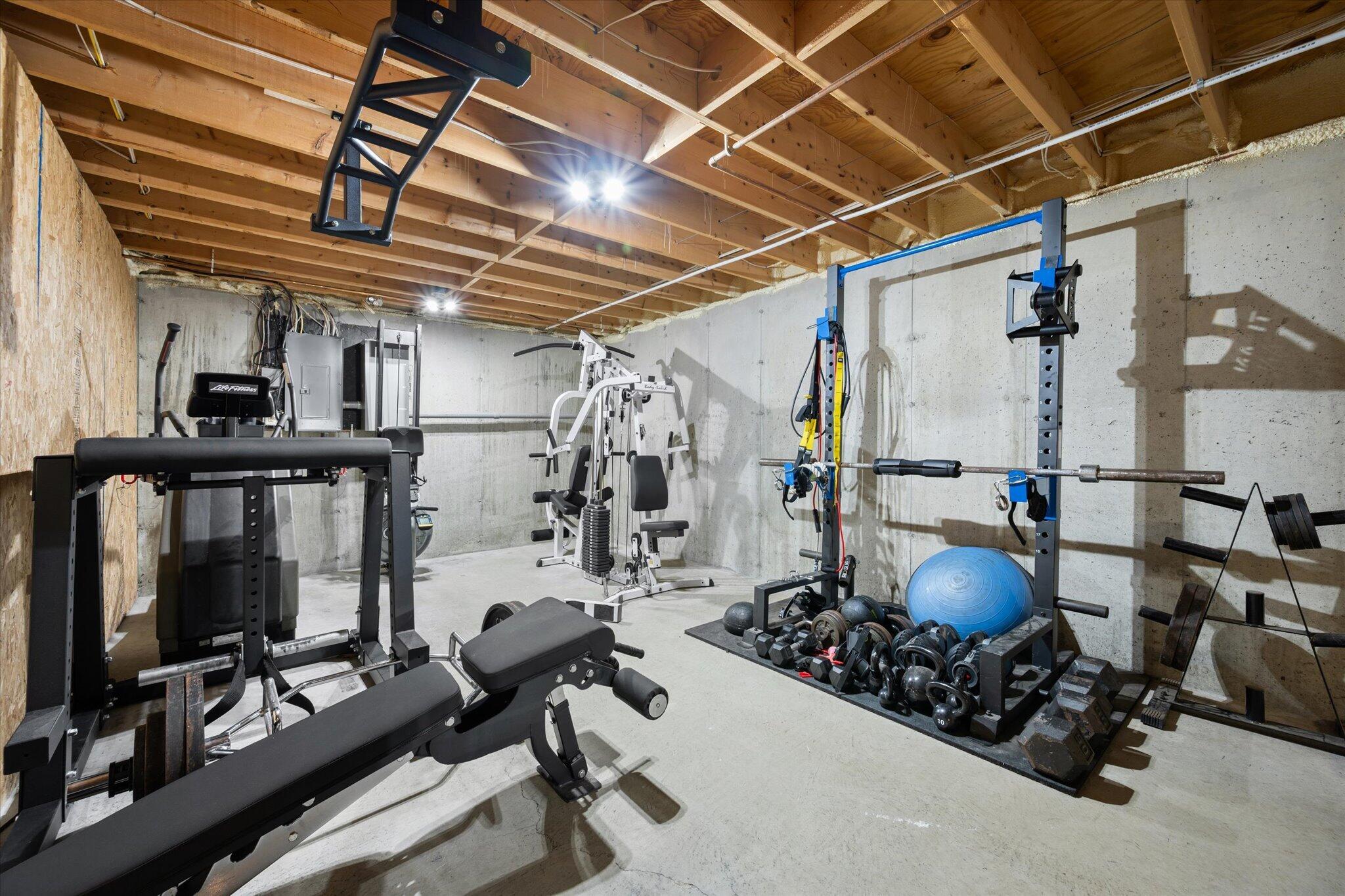 main property photo 59