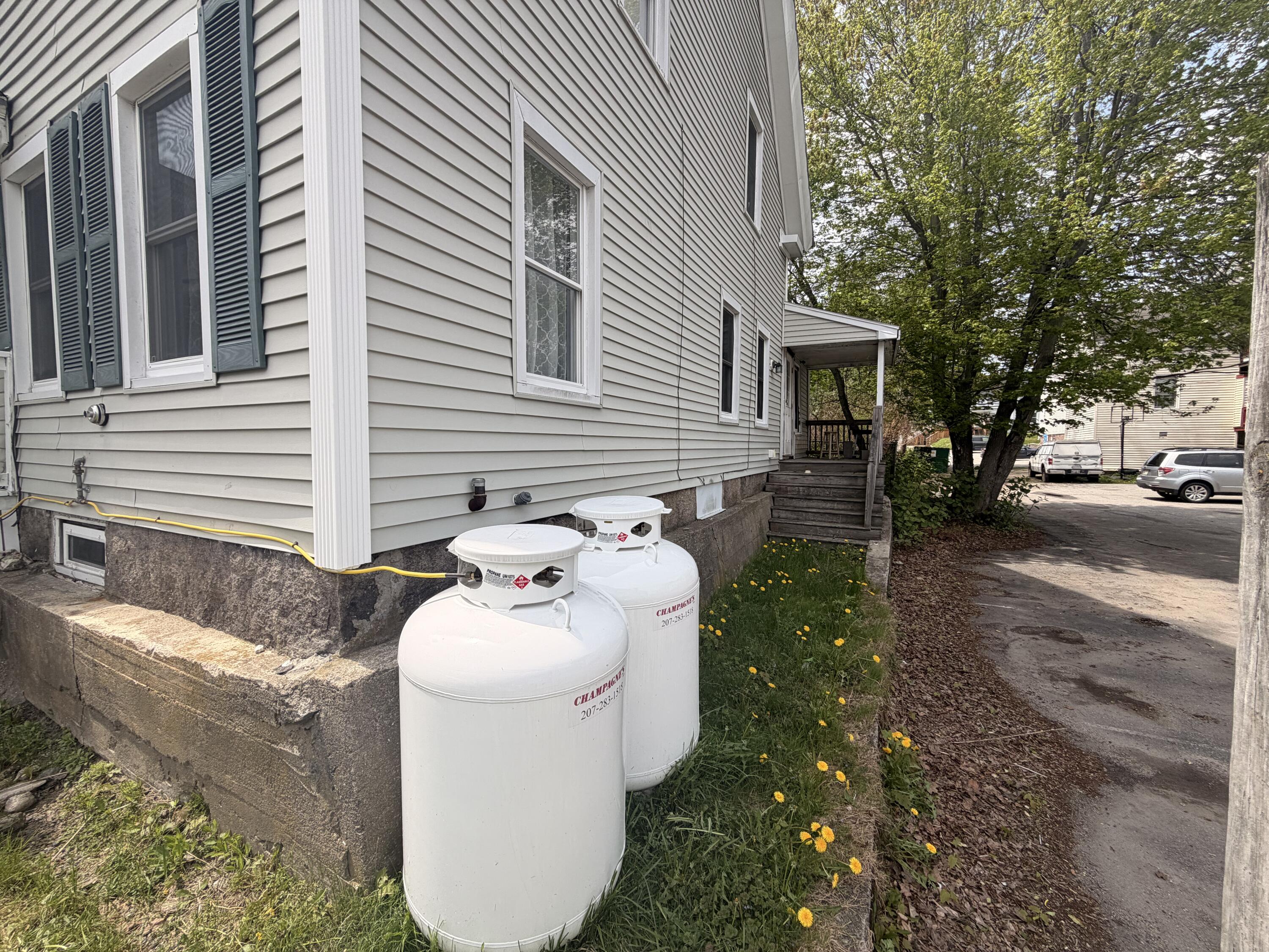 main property photo 19