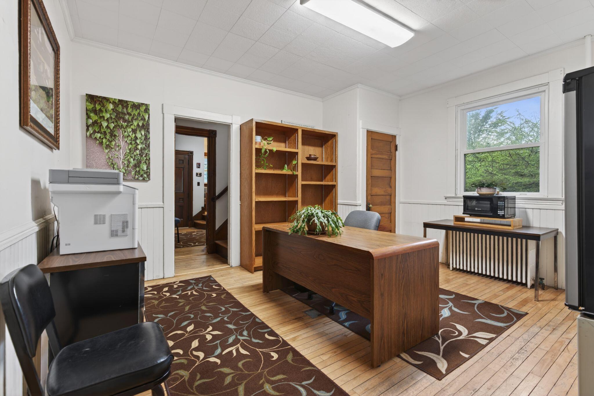 main property photo 12
