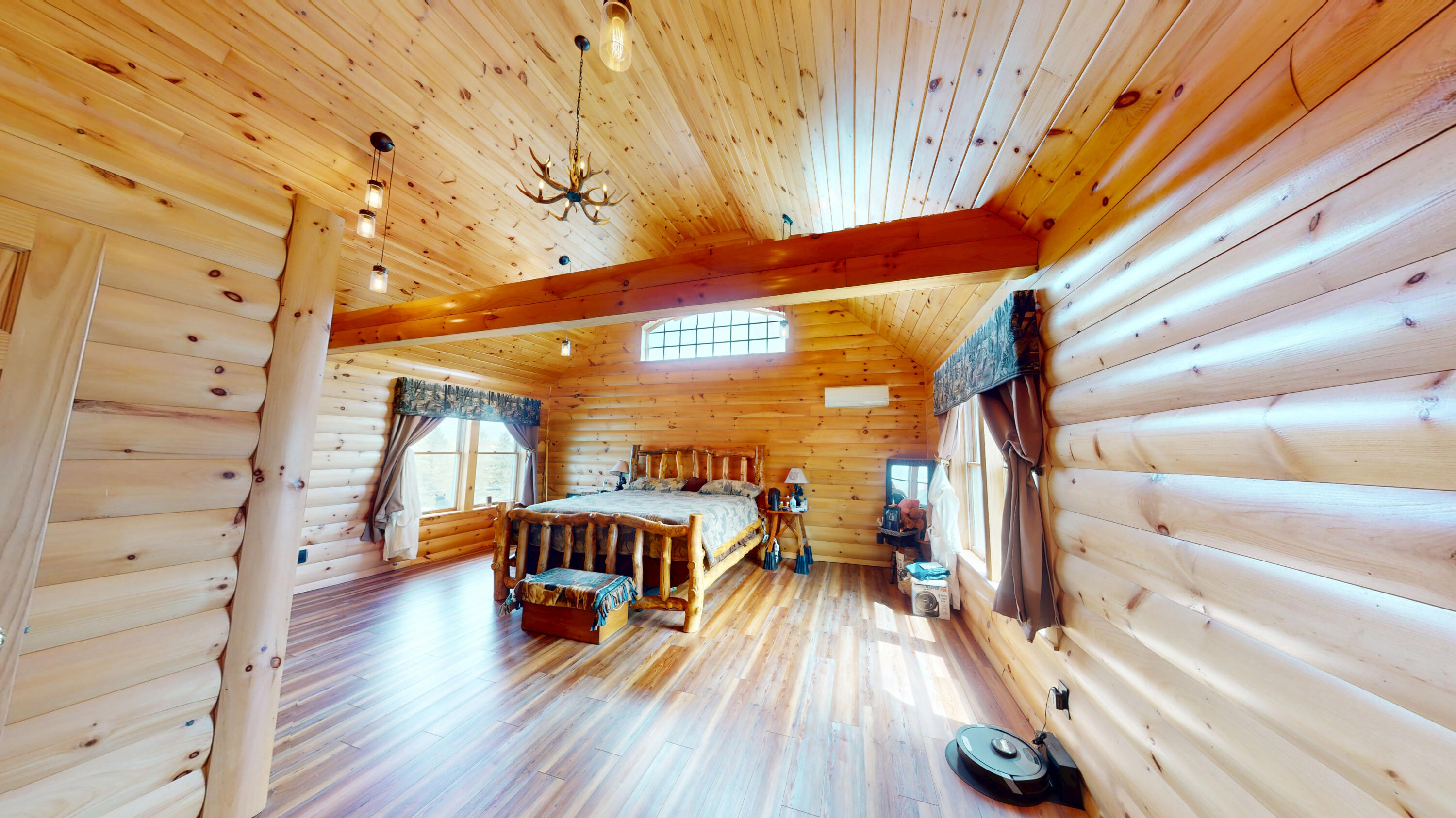 main property photo 37