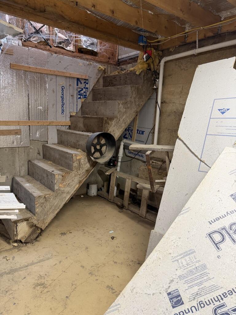 main property photo 49