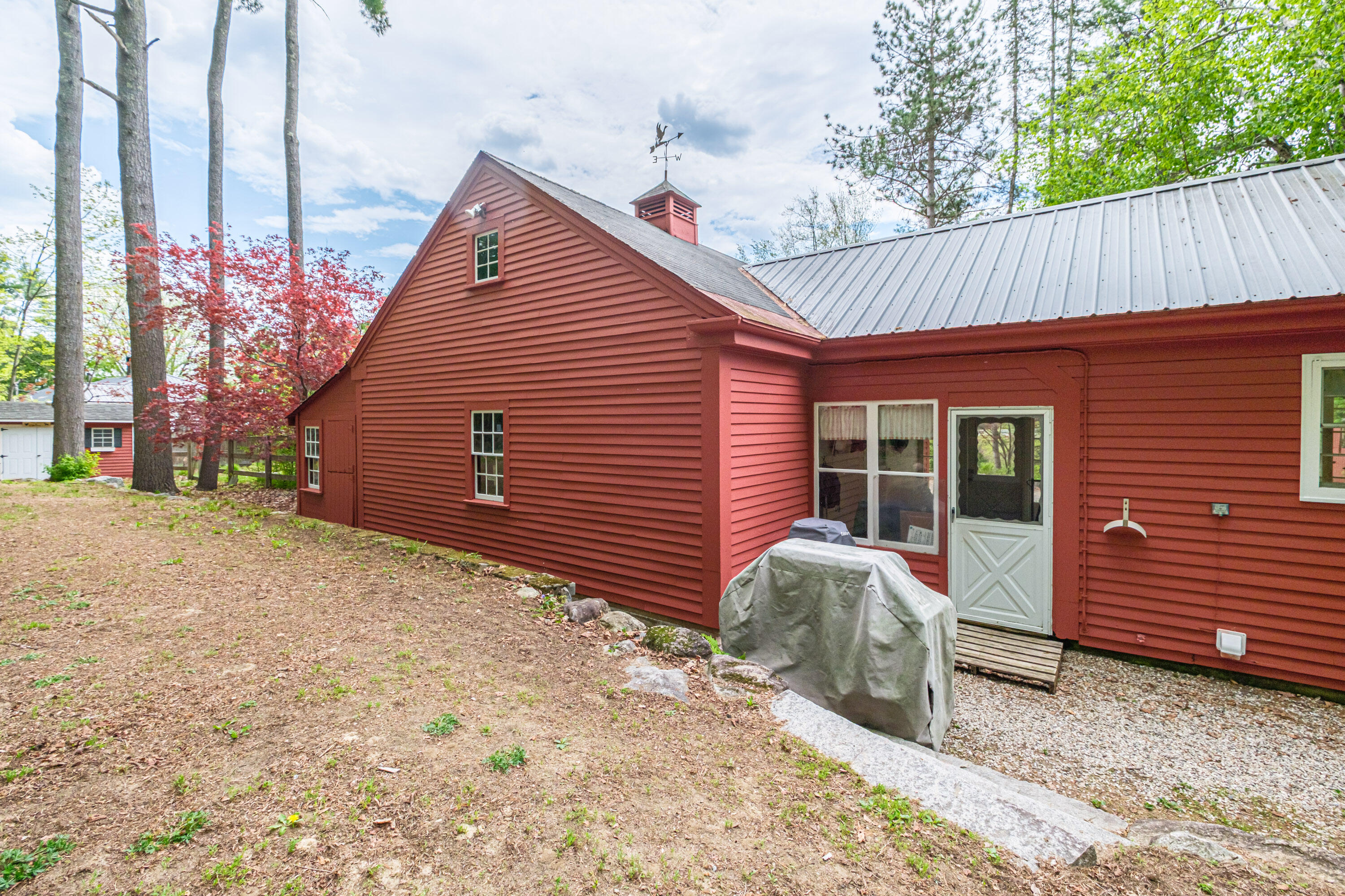 main property photo 107