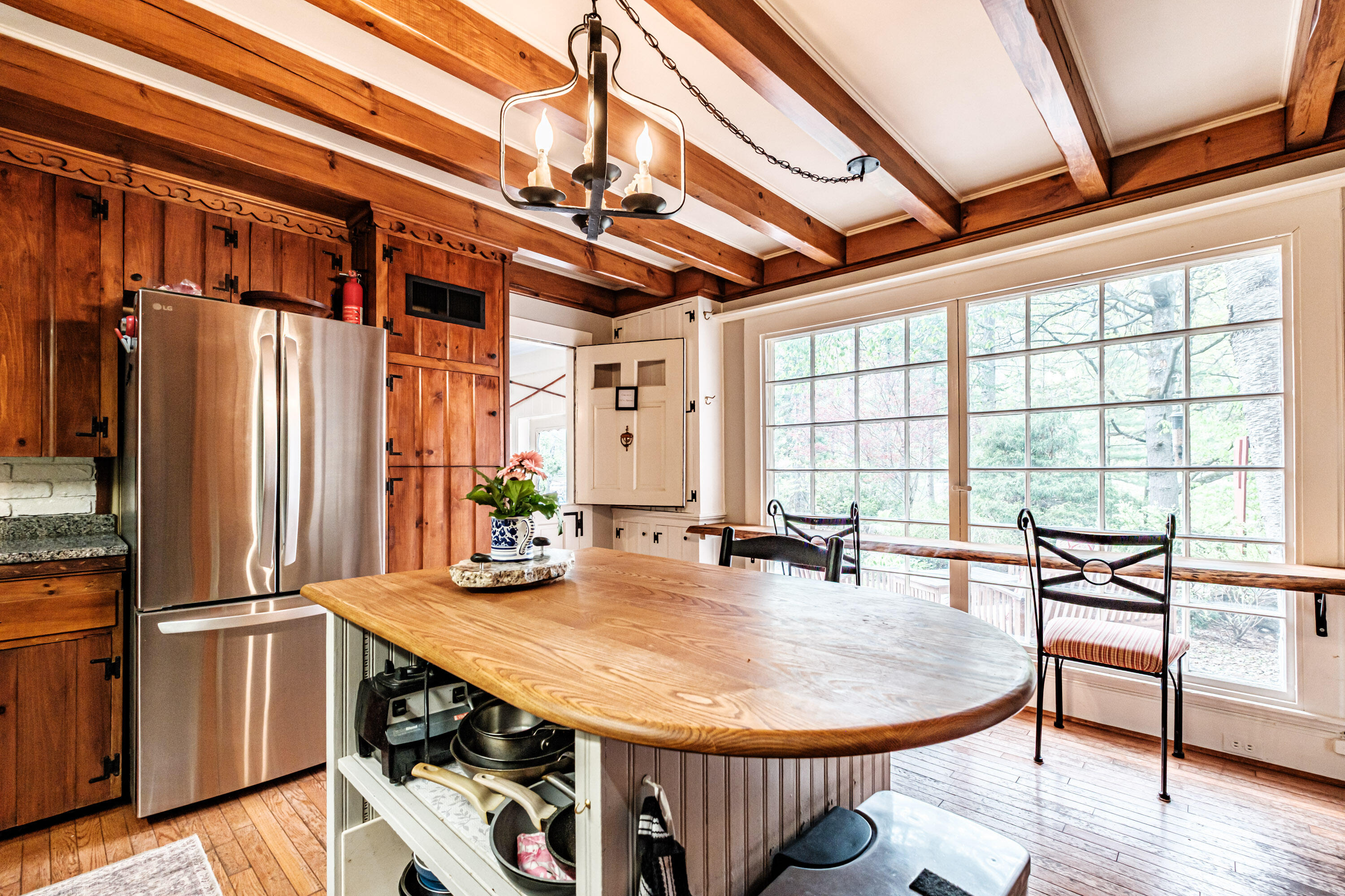 main property photo 19