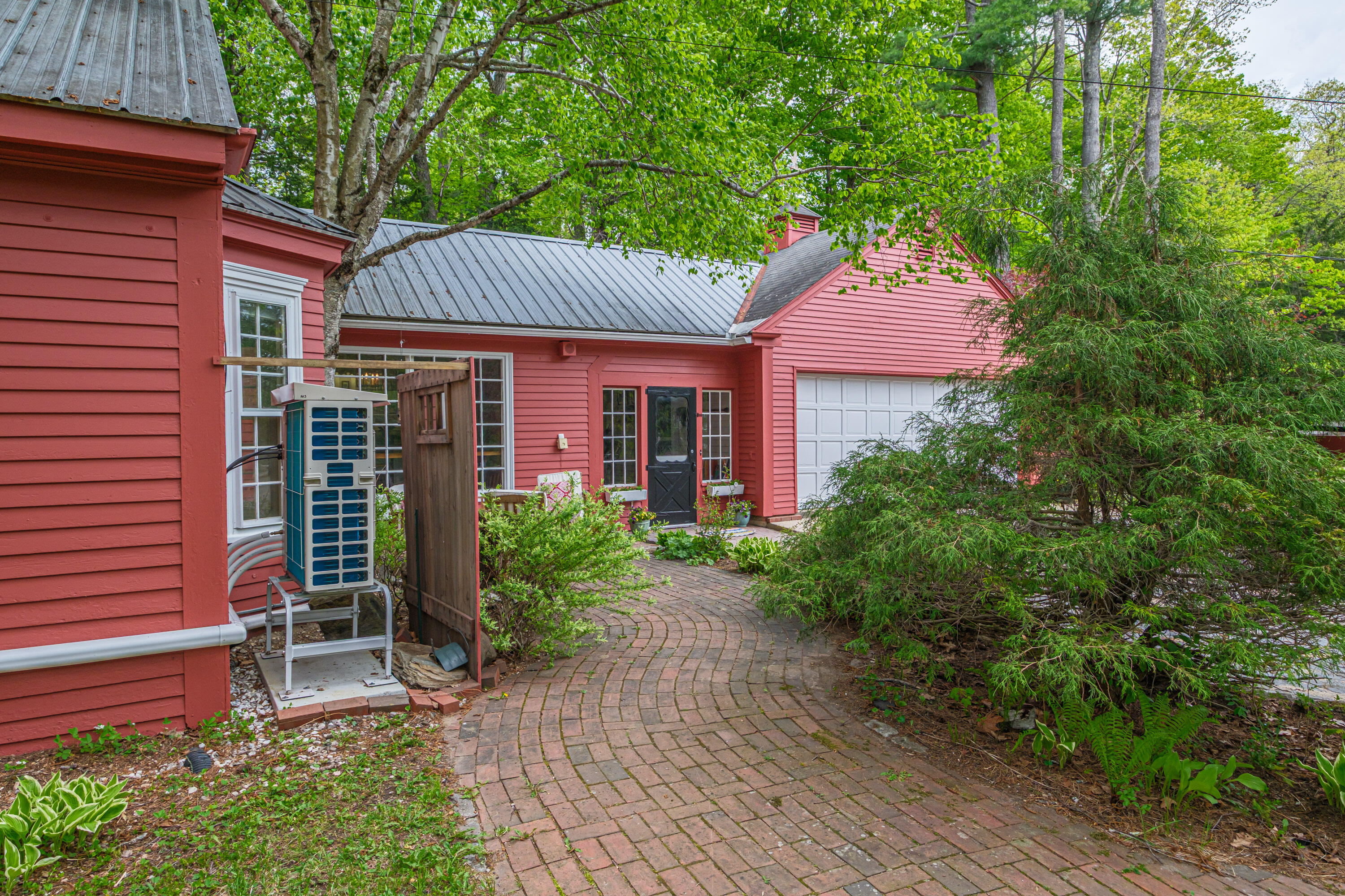 main property photo 96