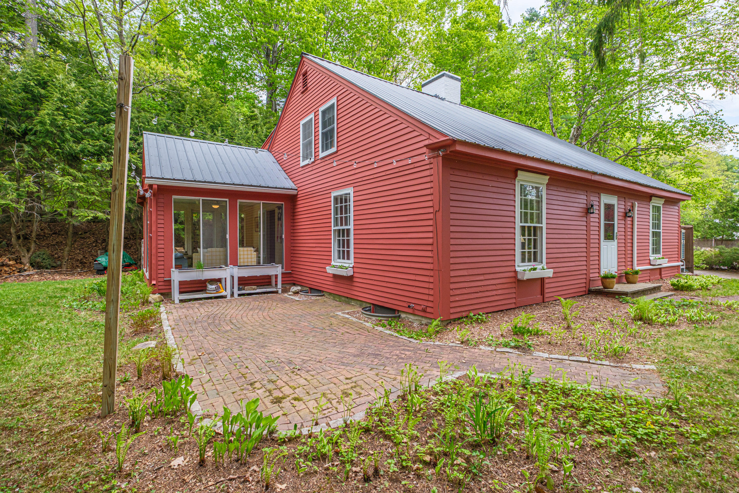 main property photo 98