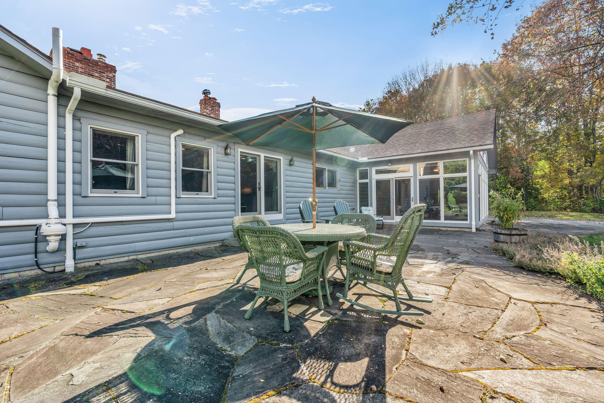 main property photo 74