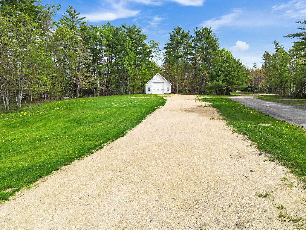 main property photo 46