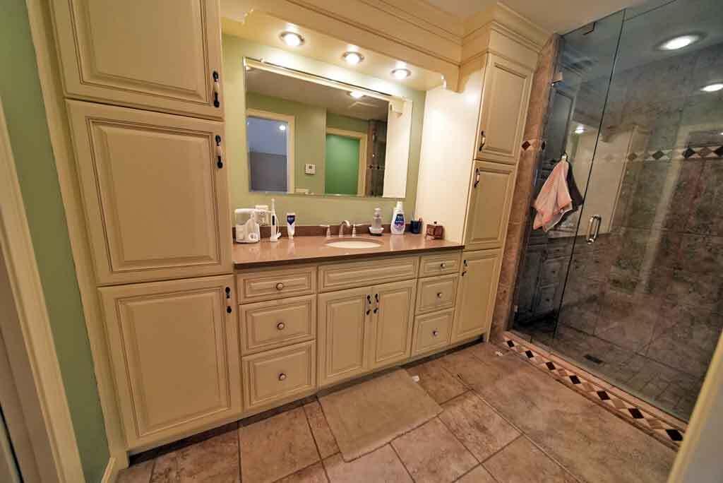 main property photo 76