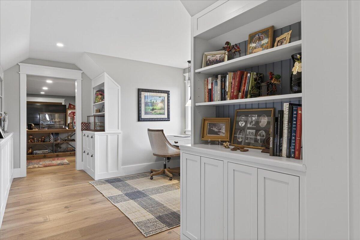 main property photo 57