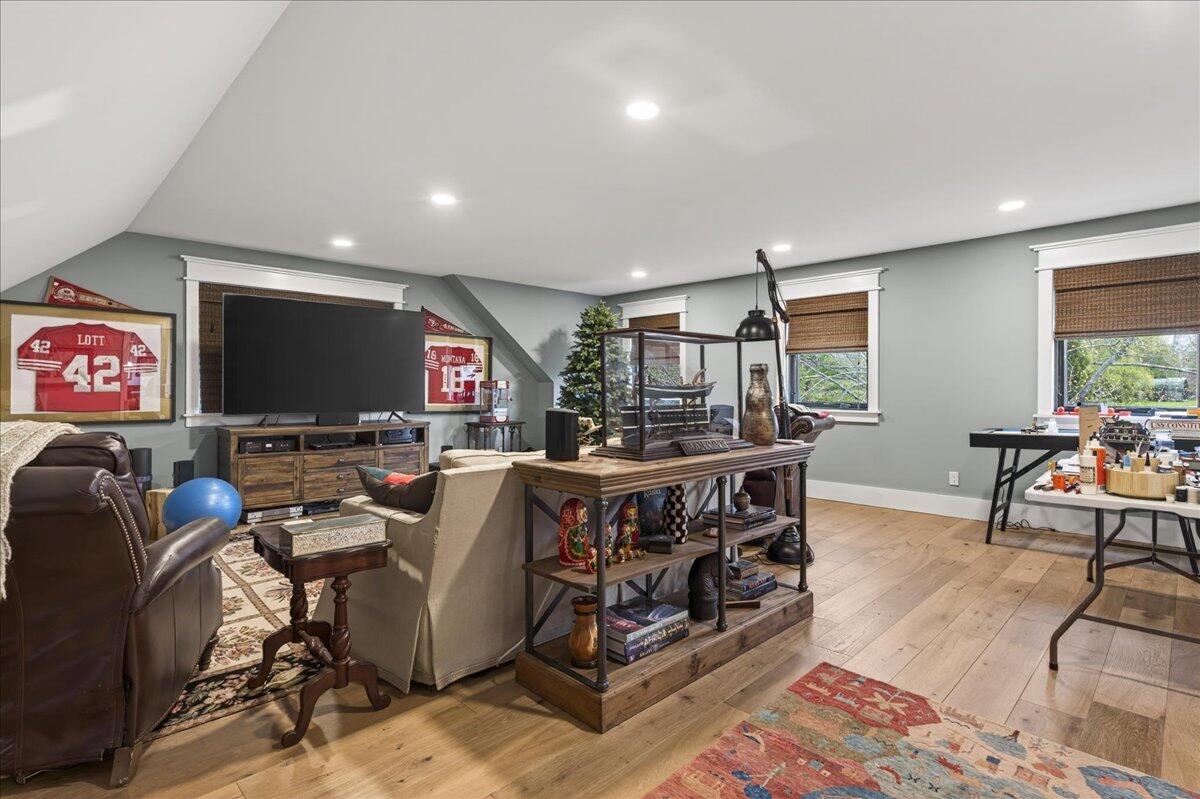 main property photo 59