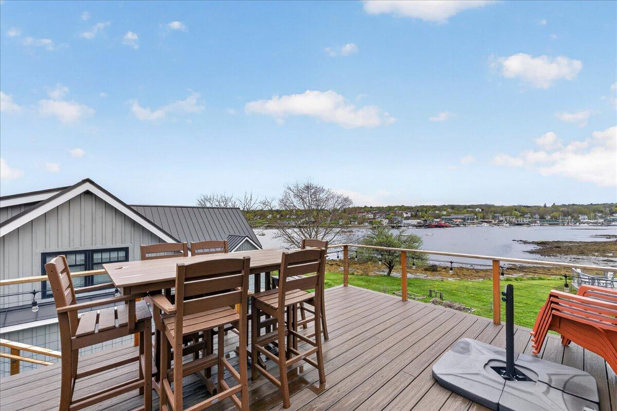 main property photo 75