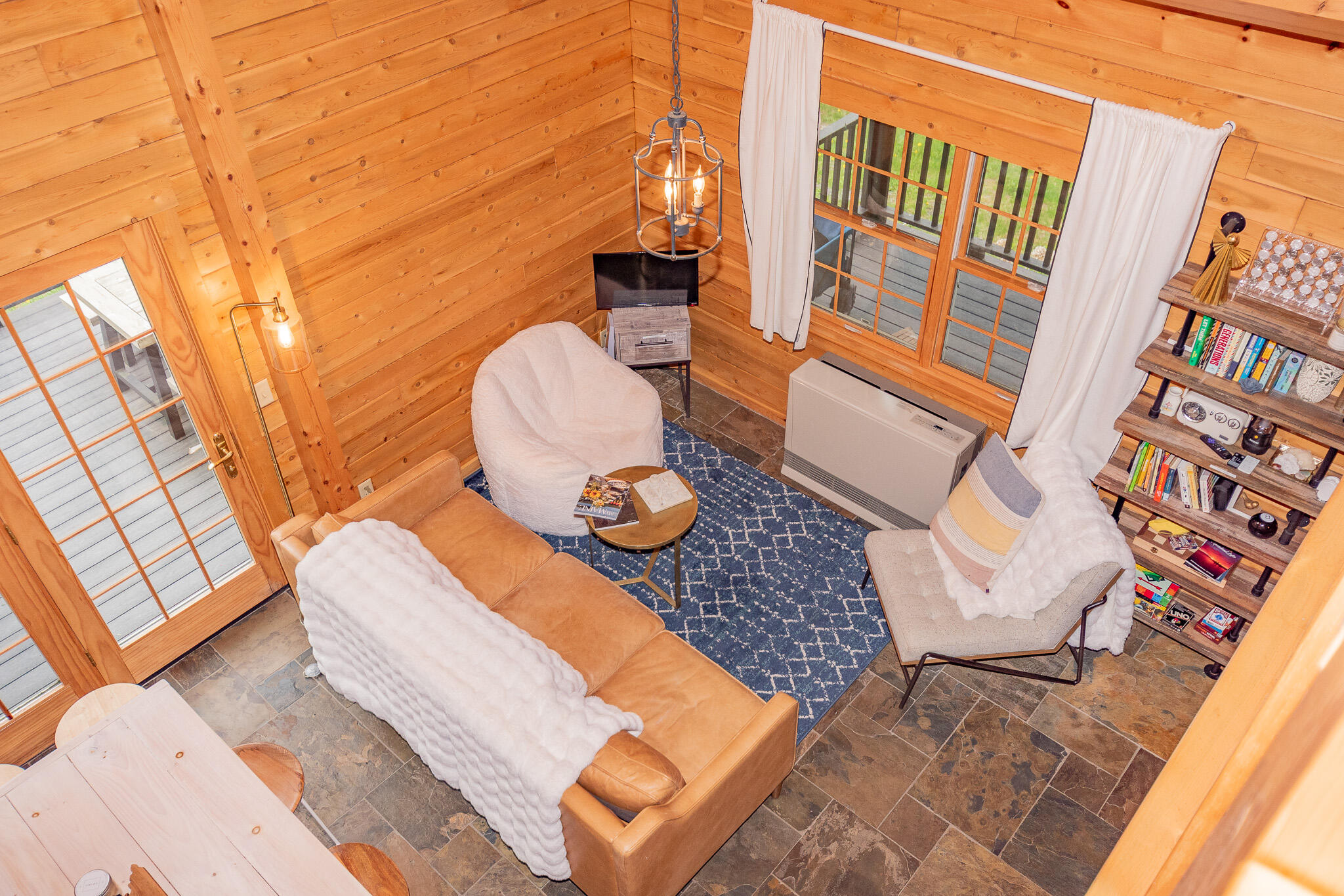 main property photo 41