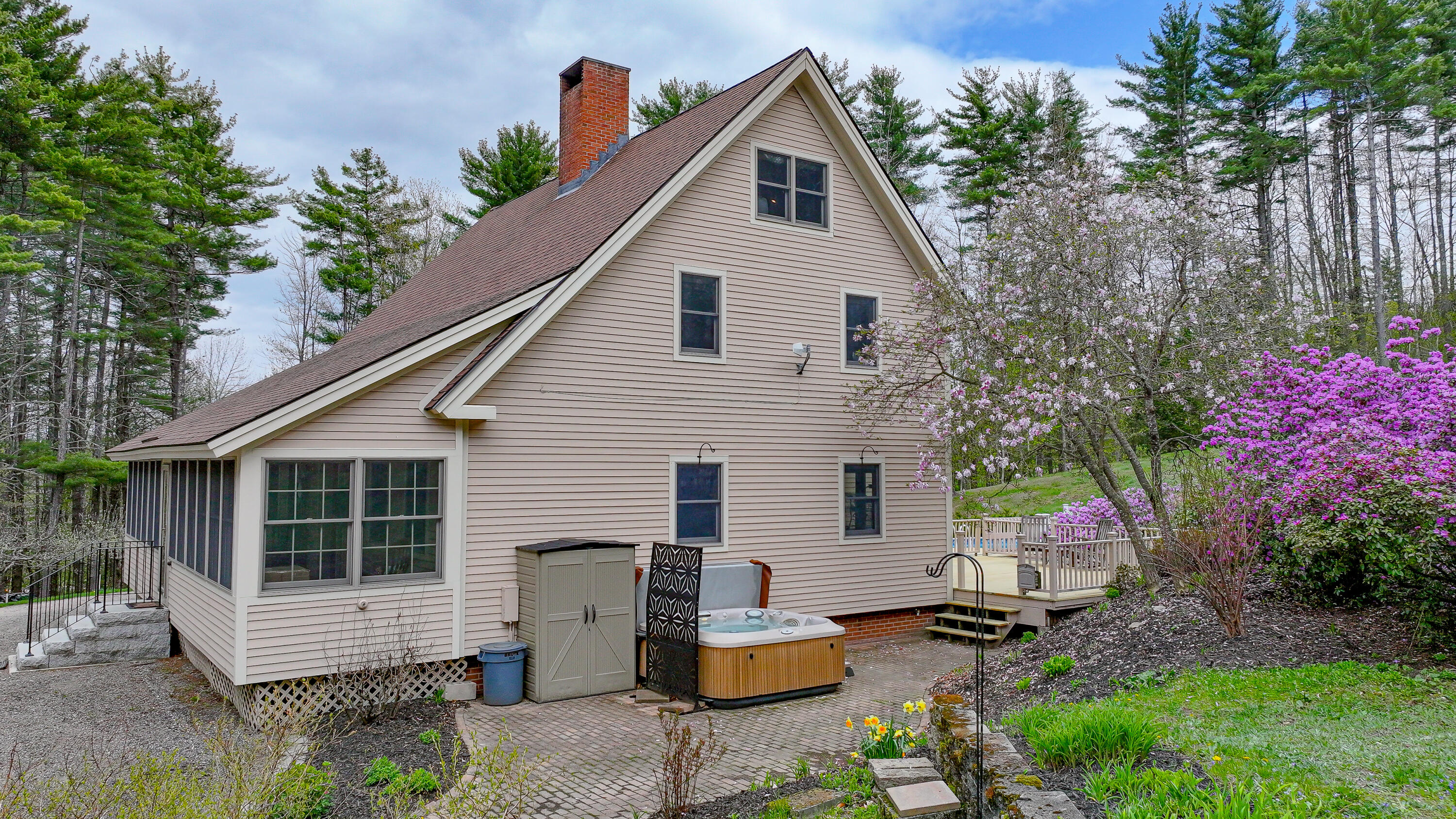 main property photo 35