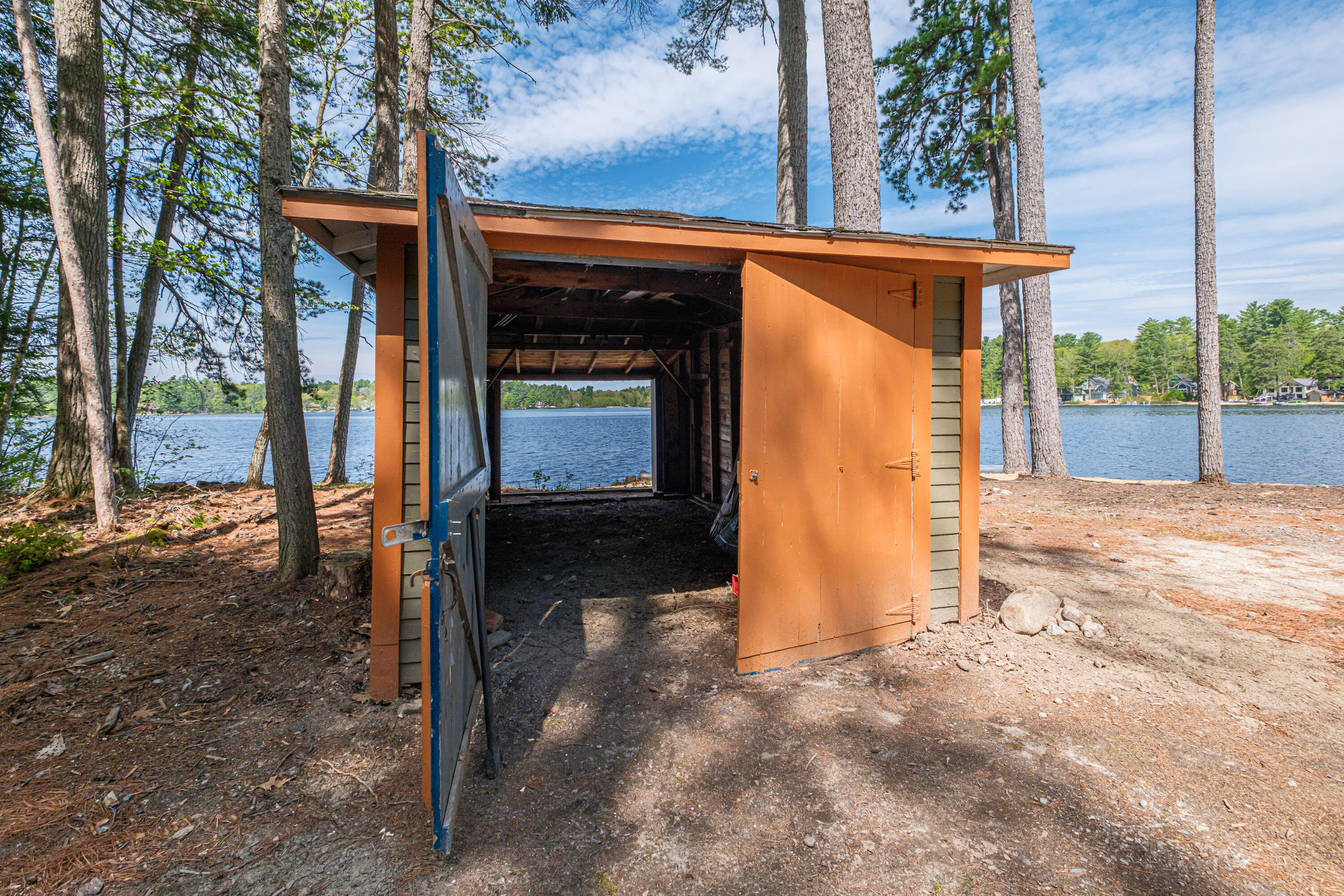 main property photo 57