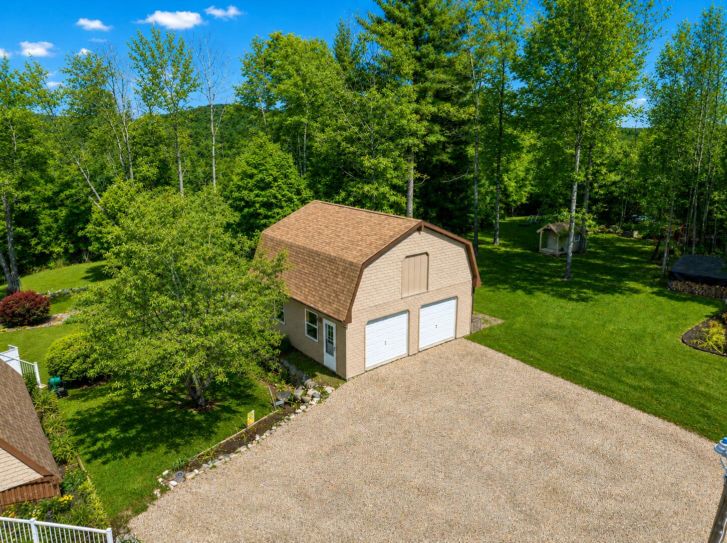 main property photo 58