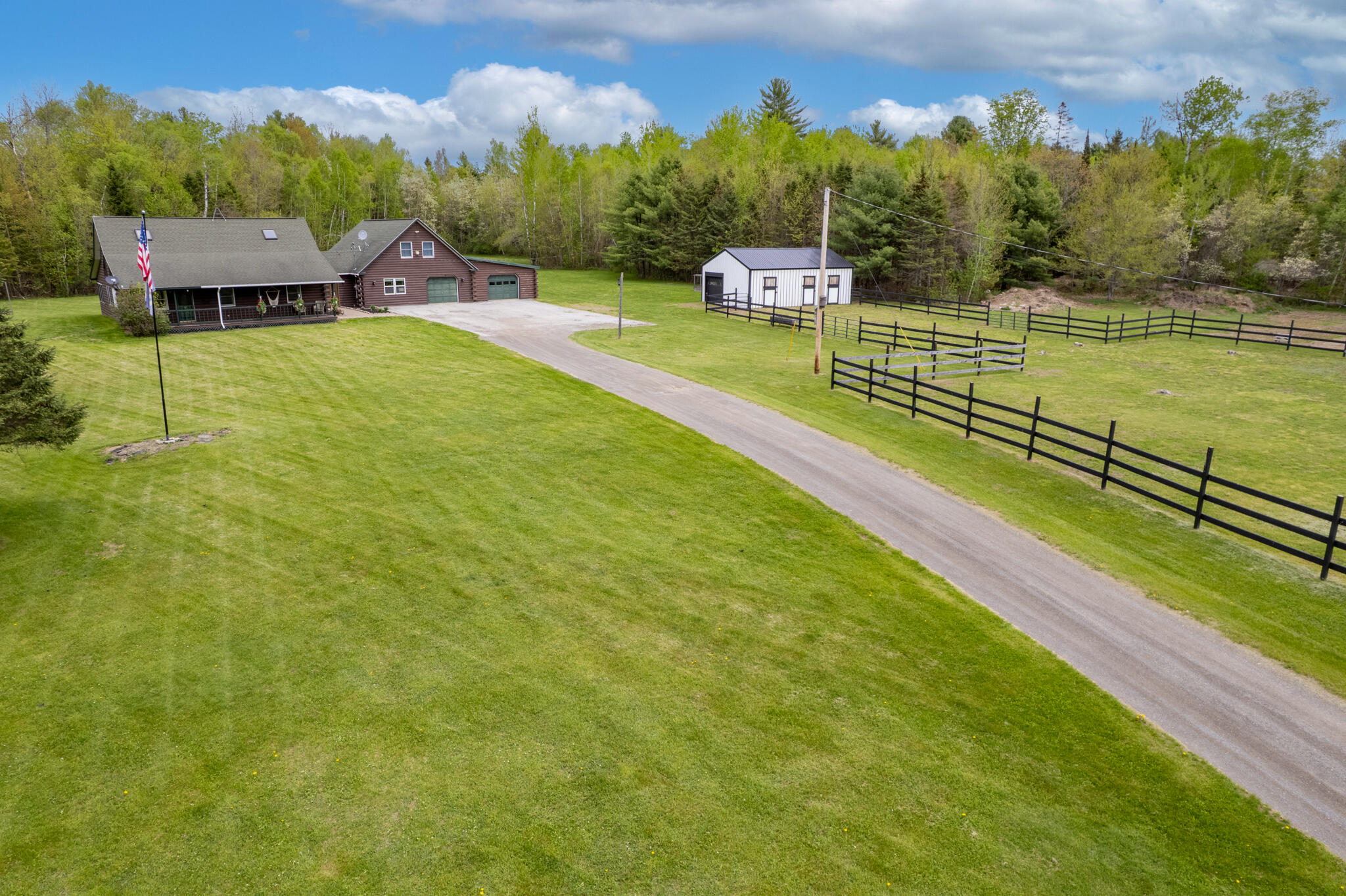 main property photo 45
