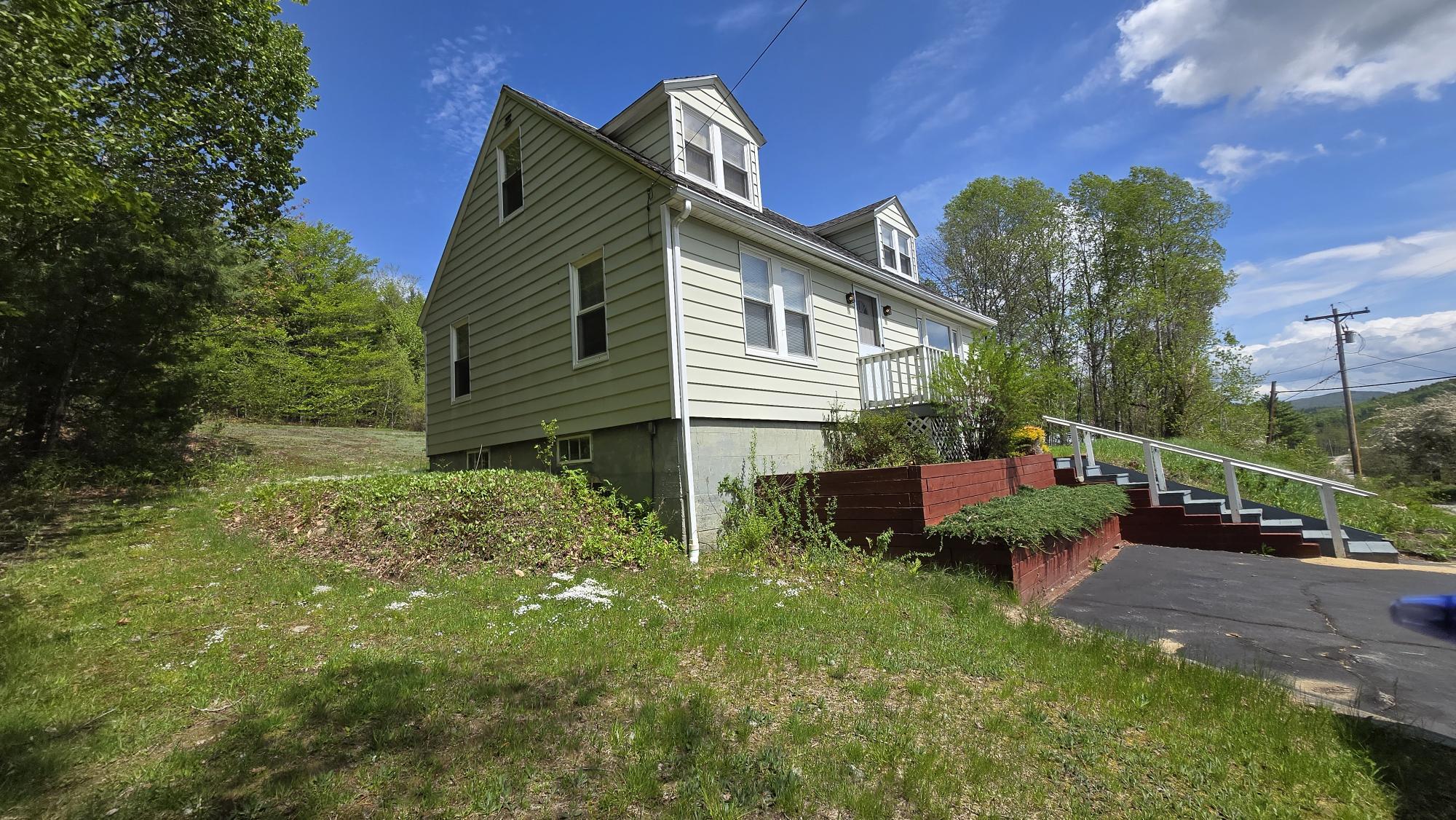main property photo 25