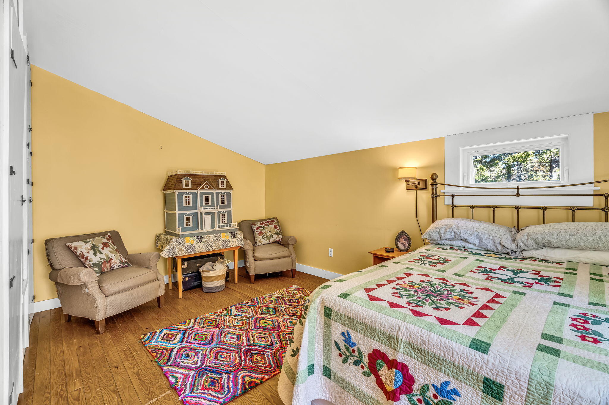 main property photo 30