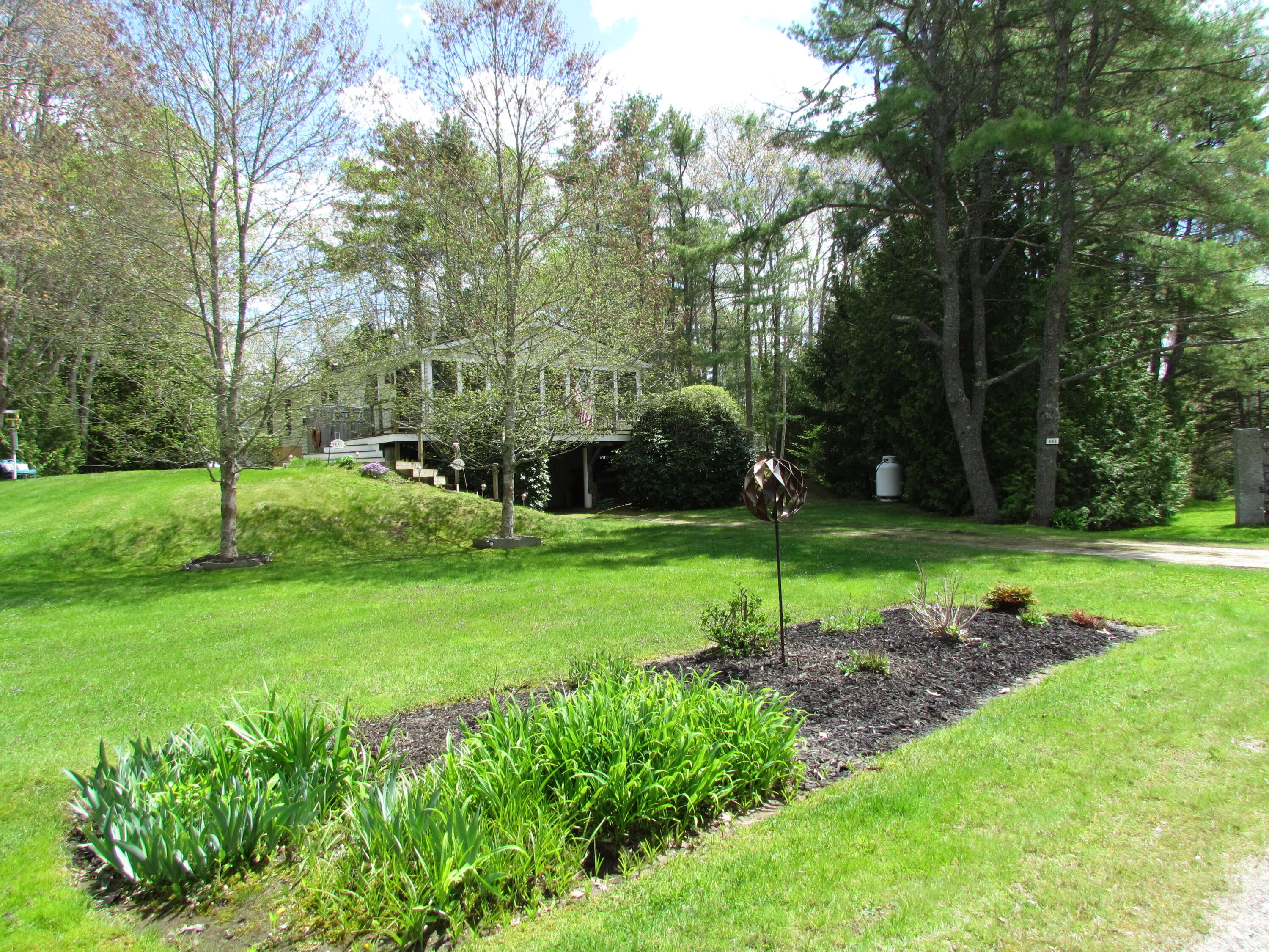 main property photo 16