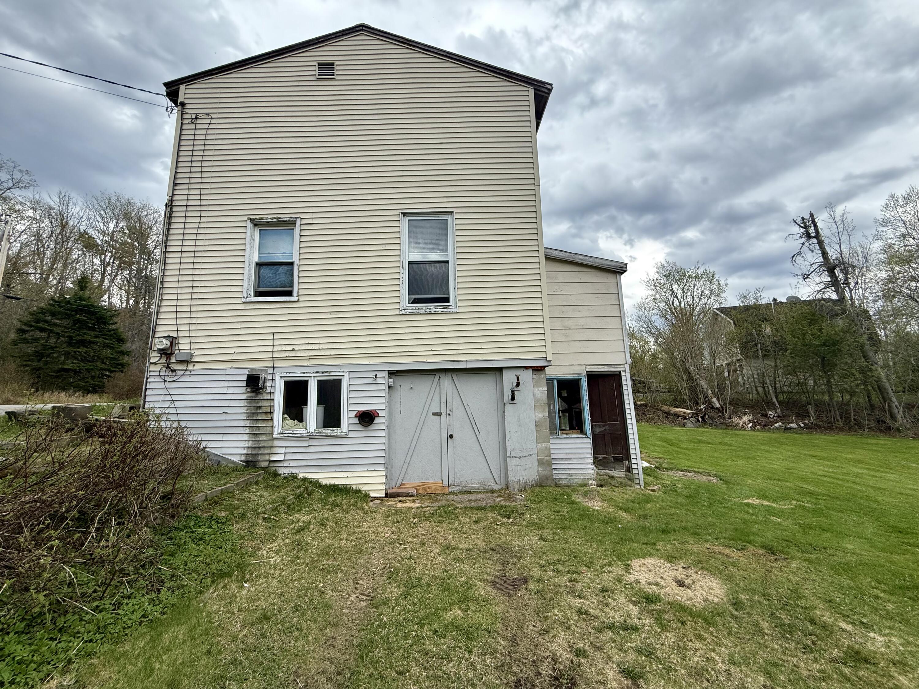 main property photo 12